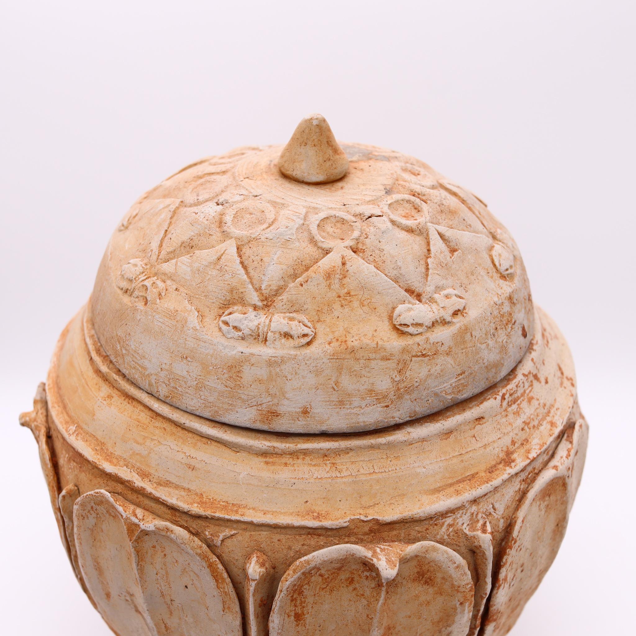 18th Century and Earlier China 618-907 AD Tang Dynasty Offering Vessel With 8 Lotus Petals in Earthenware For Sale