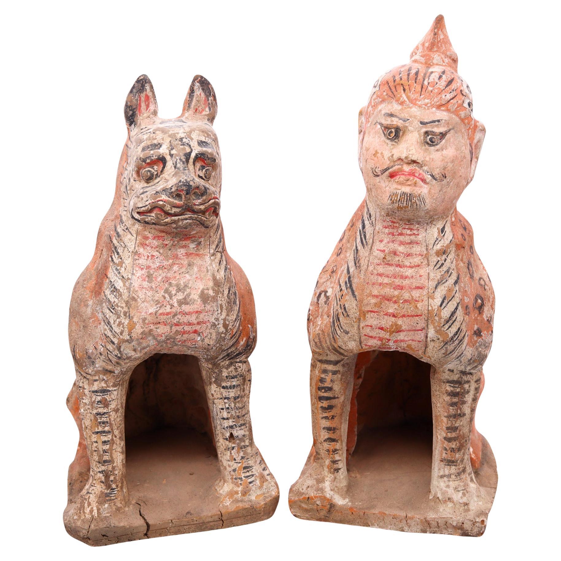 China 618-907 AD Tang Dynasty Pair Of Polychromate Earth Spirits Zhenmushou For Sale