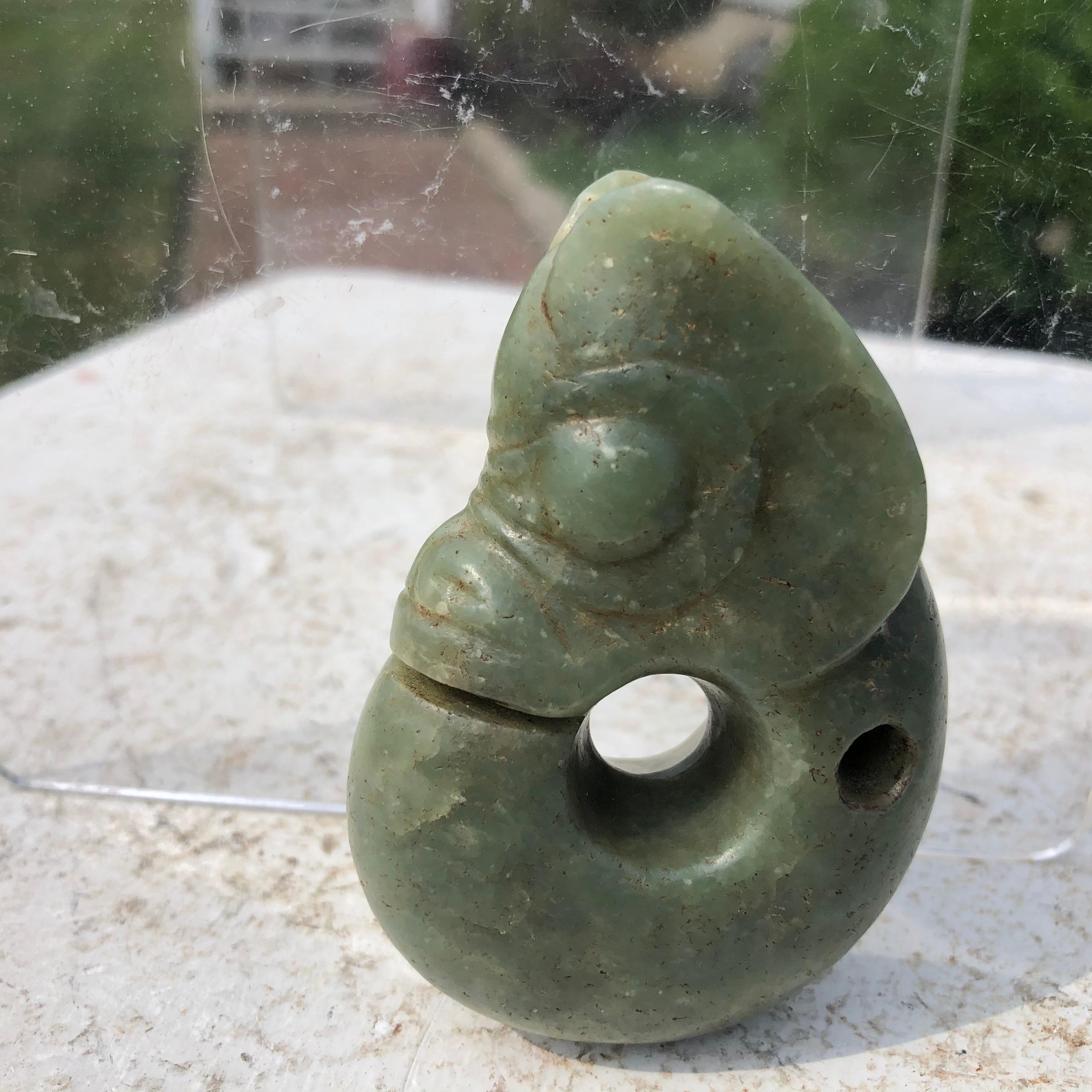 China Antike Hongshan-Kultur Jade „Dragon“ Ornament, 3500 3000 v. Chr (18. Jahrhundert und früher)