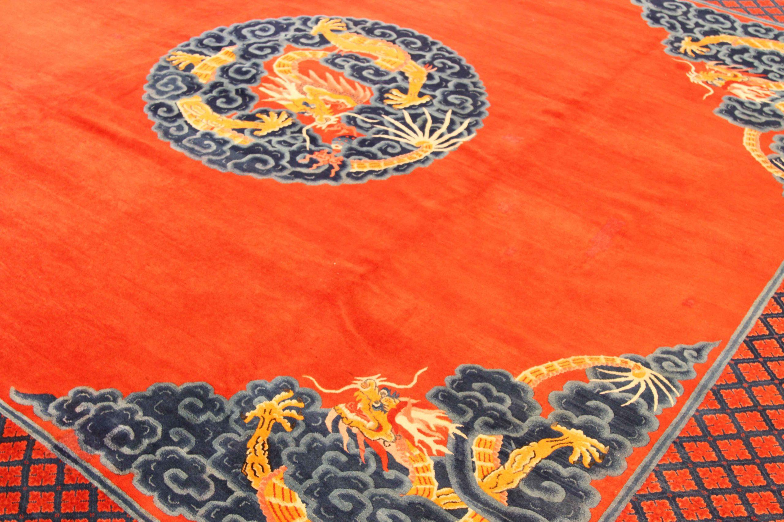 Chinois Tapis de Chine Beijing Square Circa 1910 - Laine Noir Rouge Jaune 72726 en vente