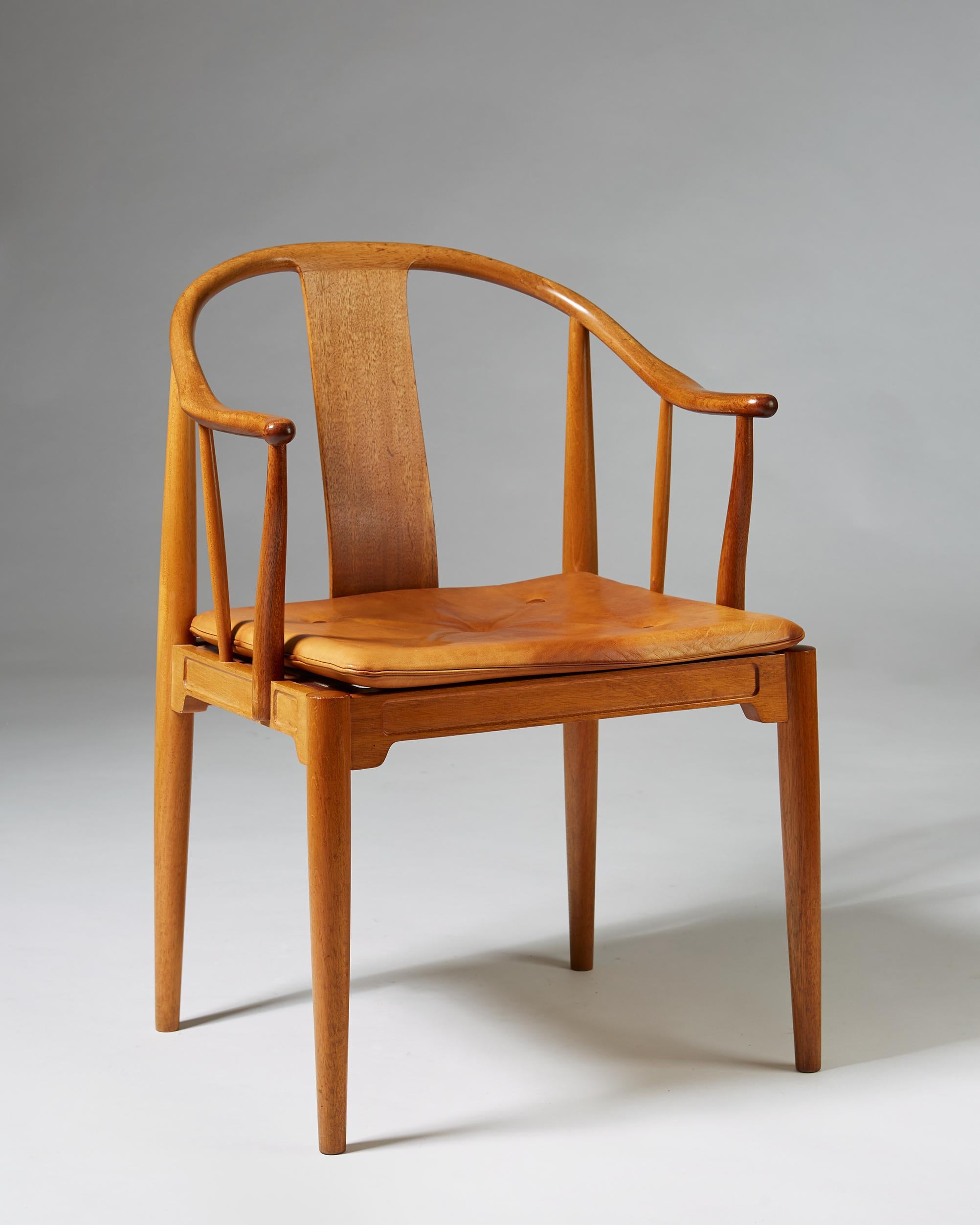 Scandinavian Modern China Chair Designed by Hans J. Wegner for Fritz Hansen, Denmark, 1980s