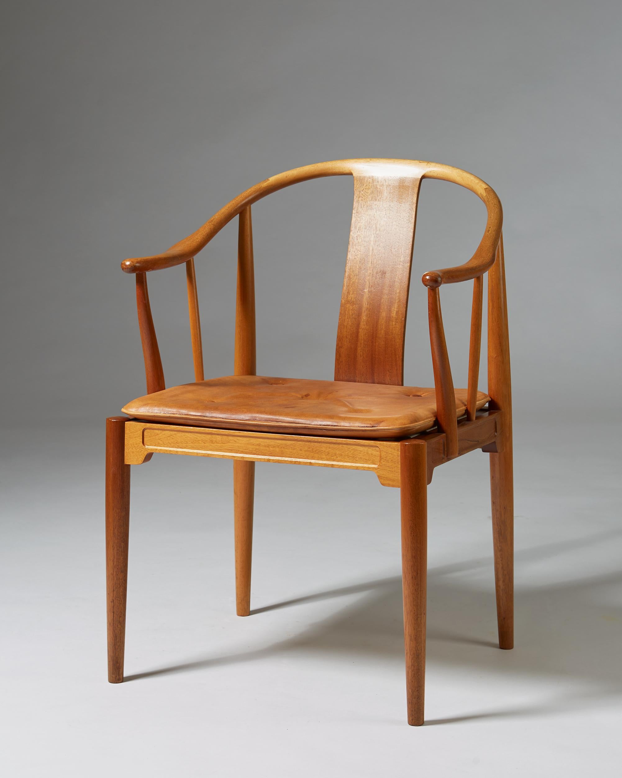 Danish China Chair Designed by Hans J. Wegner for Fritz Hansen, Denmark, 1980s