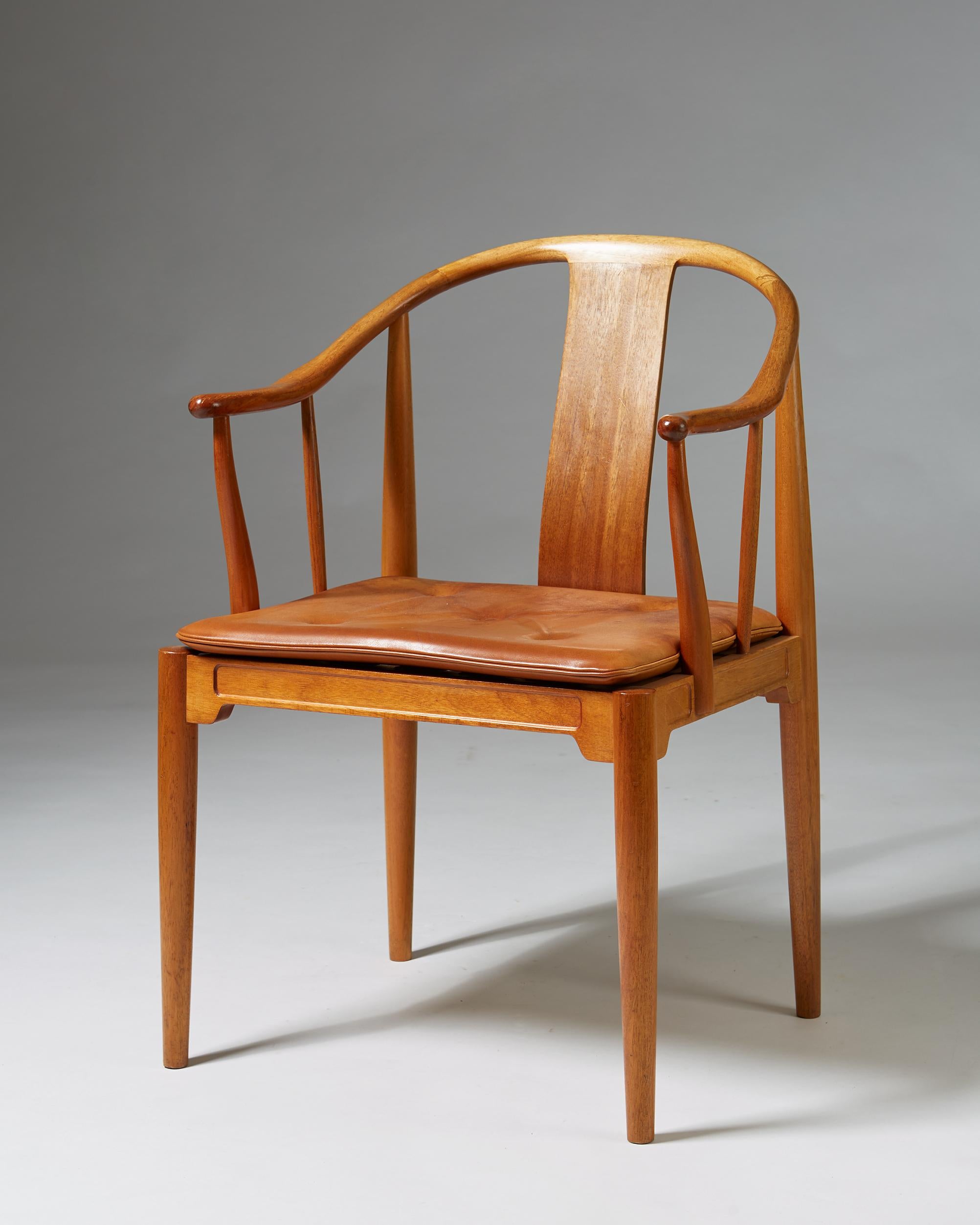 Danish China Chair Designed by Hans J. Wegner for Fritz Hansen, Denmark, 1980s