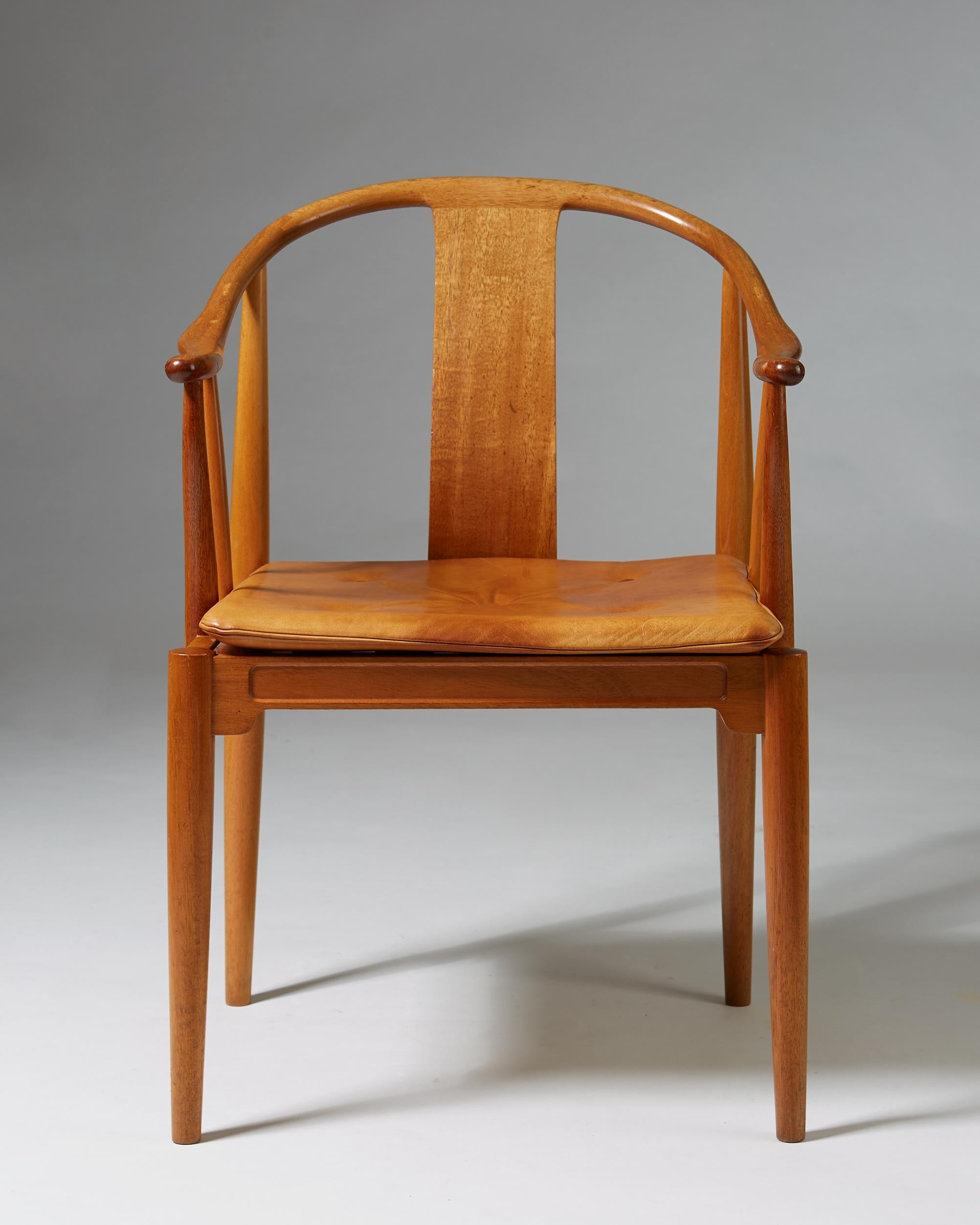 China Chair Designed by Hans J. Wegner for Fritz Hansen, Denmark, 1980s In Excellent Condition In Stockholm, SE