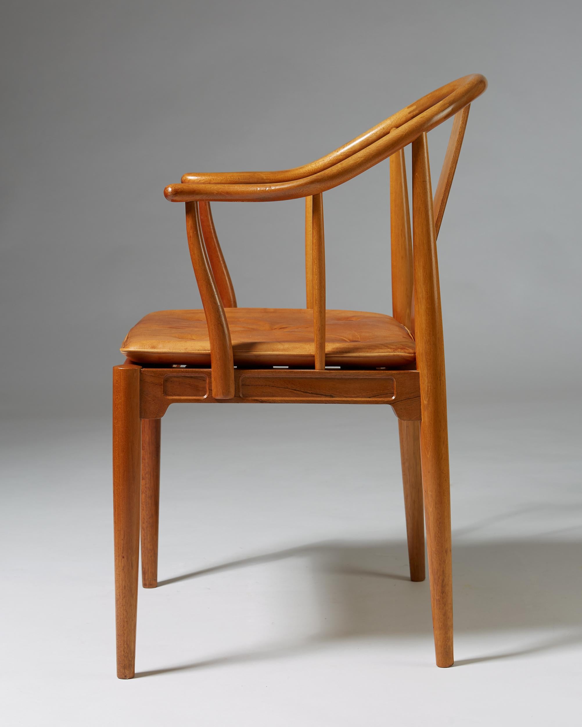 China Chair Designed by Hans J. Wegner for Fritz Hansen, Denmark, 1980s In Excellent Condition In Stockholm, SE