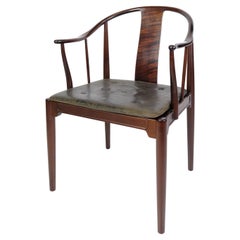 China Chair Model FH 4283 Made In Dark Wood & Black Leather By Hans J. Wegner