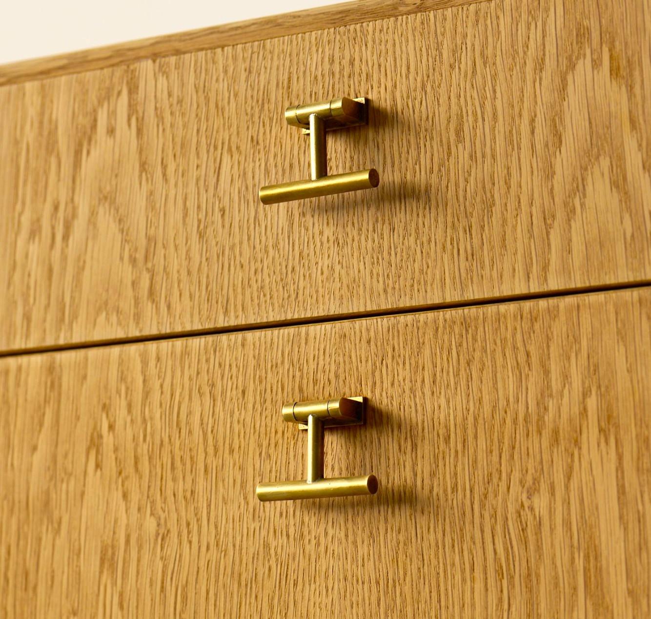 Mid-Century Modern China chest of drawers by Borge Mogensen For Sale