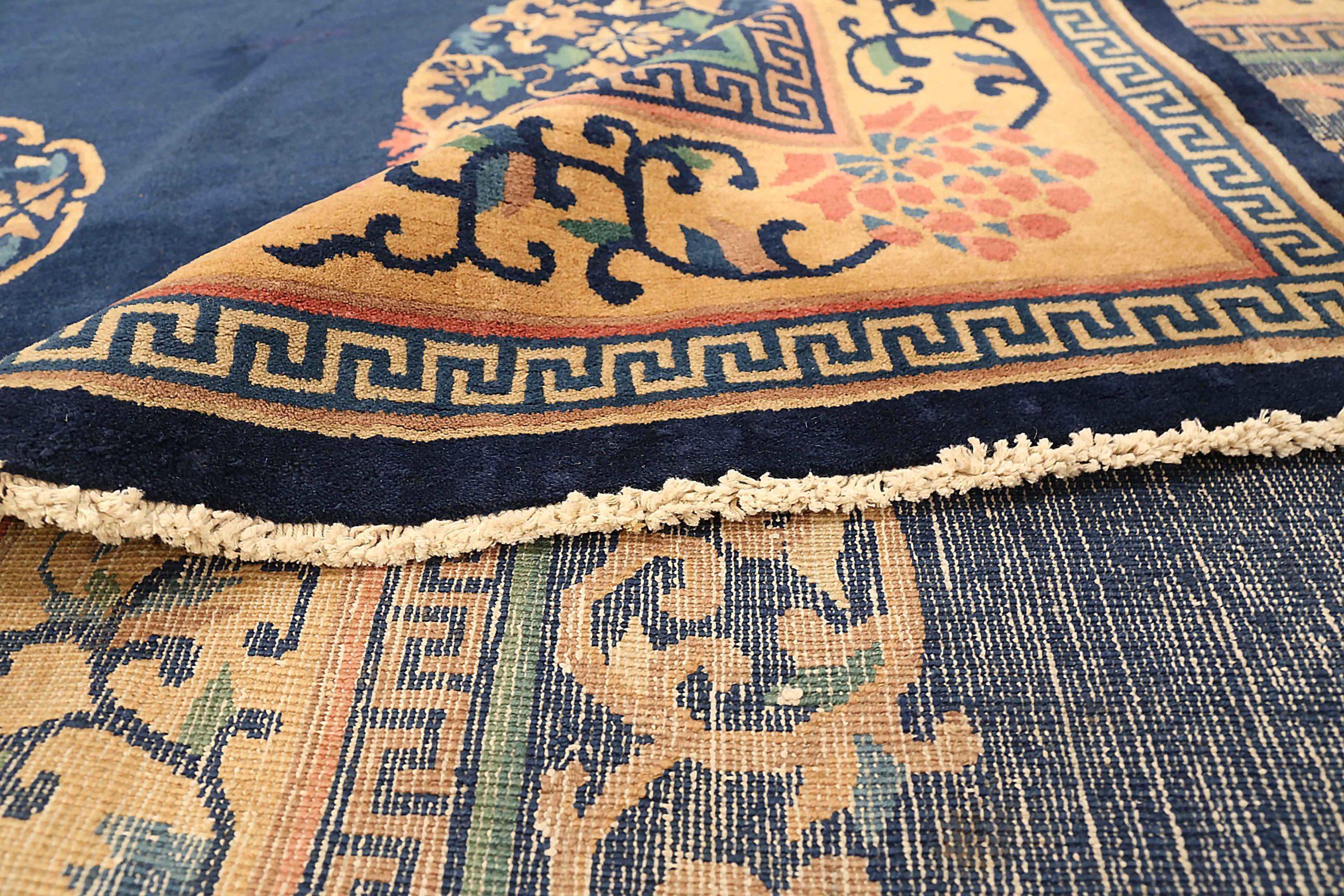 Tapis de Chine des années 1940 - Laine bleu ivoire rose 72727 Excellent état - En vente à Dallas, TX