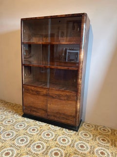 China Closet Art Deco