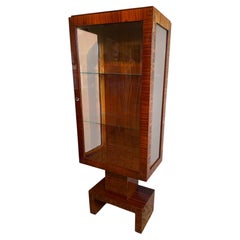 China Closet Art Deco