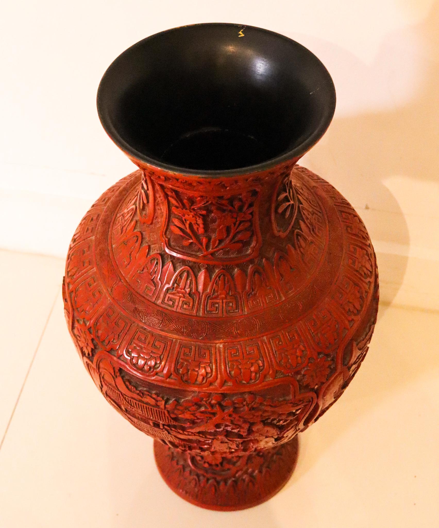 Chinese China Export Victorian 1900 Large Bombe Baluster Carved Vase in Red Cinnabar