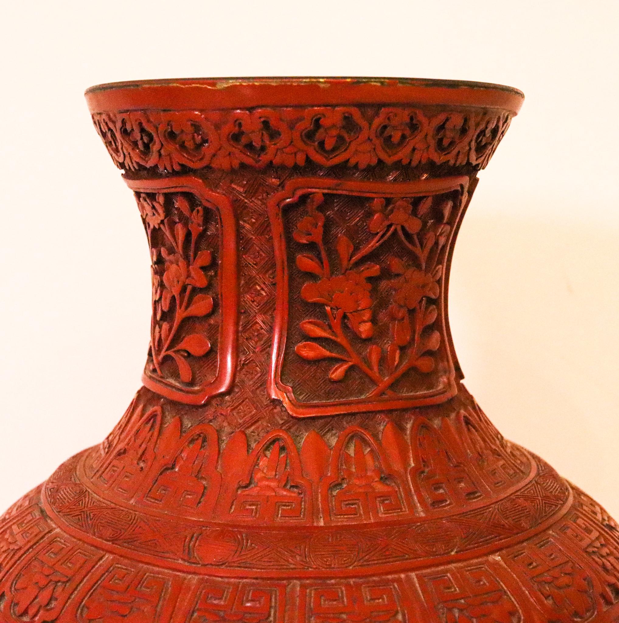 China Export Victorian 1900 Large Bombe Baluster Carved Vase in Red Cinnabar 1