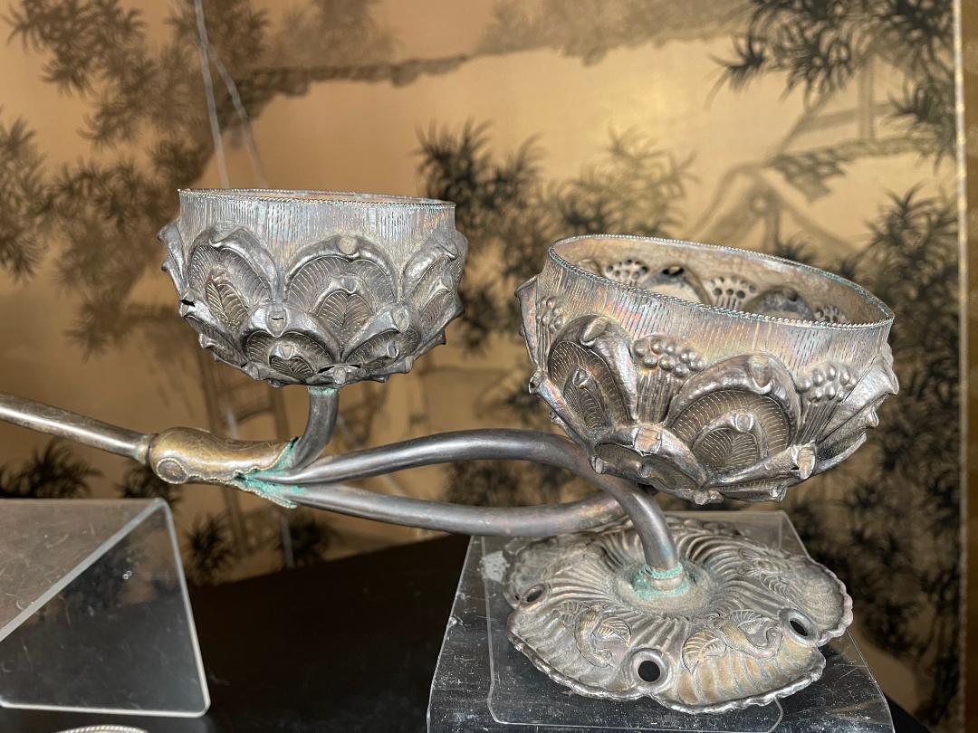 20th Century Chinese Fine Old Pair of Gilt Silver Fragrance Incense Holders For Sale