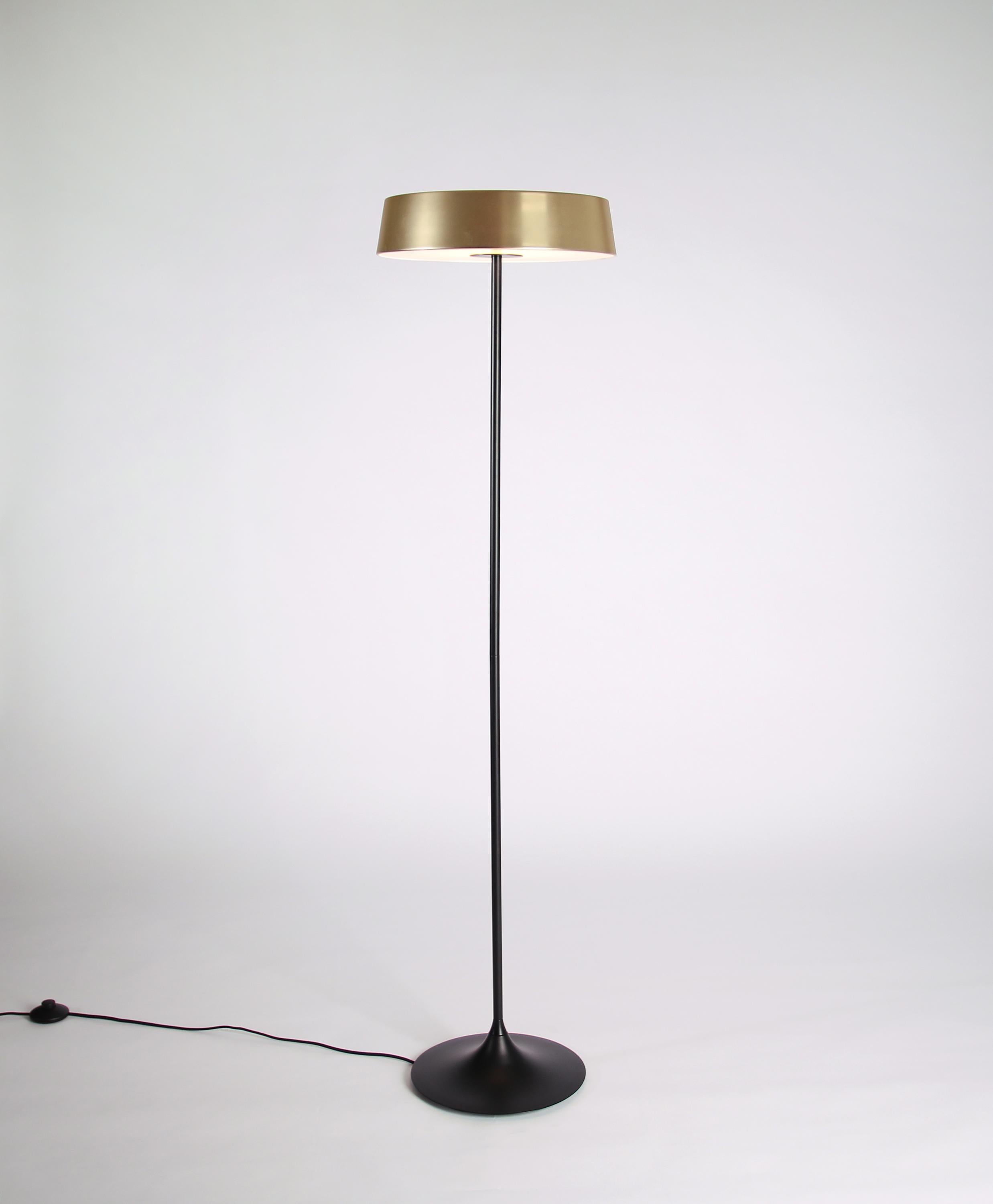 china standing floor lamp factory