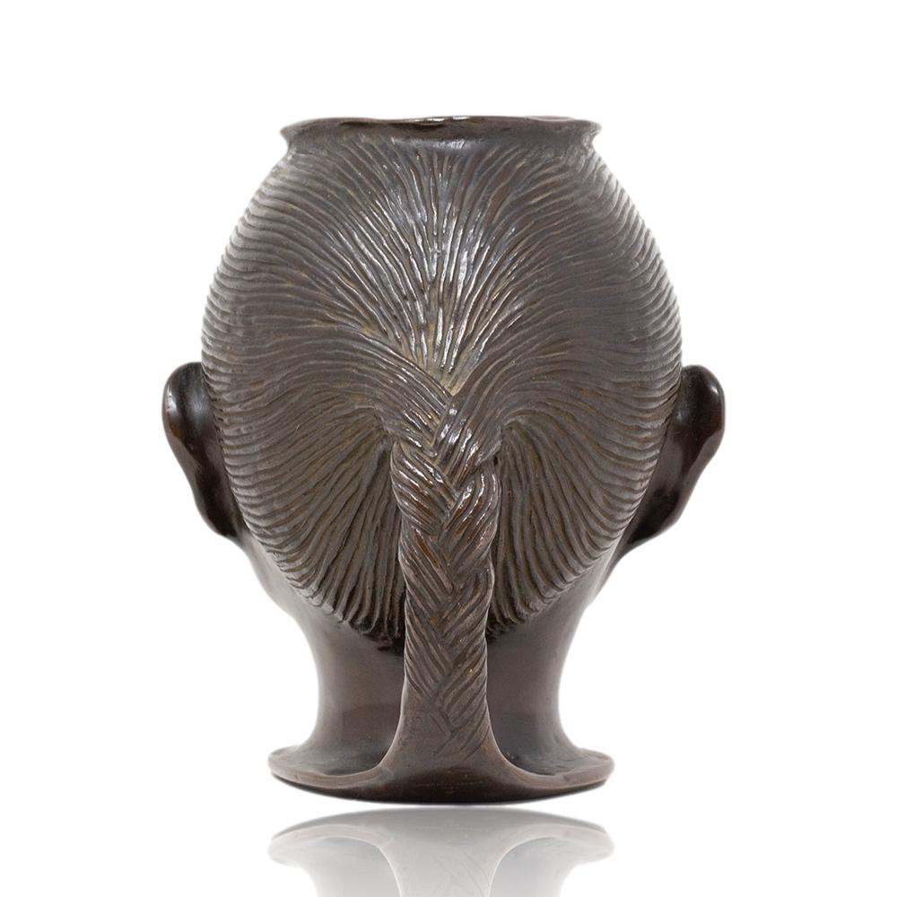 Bronze Tankard China Man de Alfonso Canciani K. Kunst-Erzgiesserei en vente