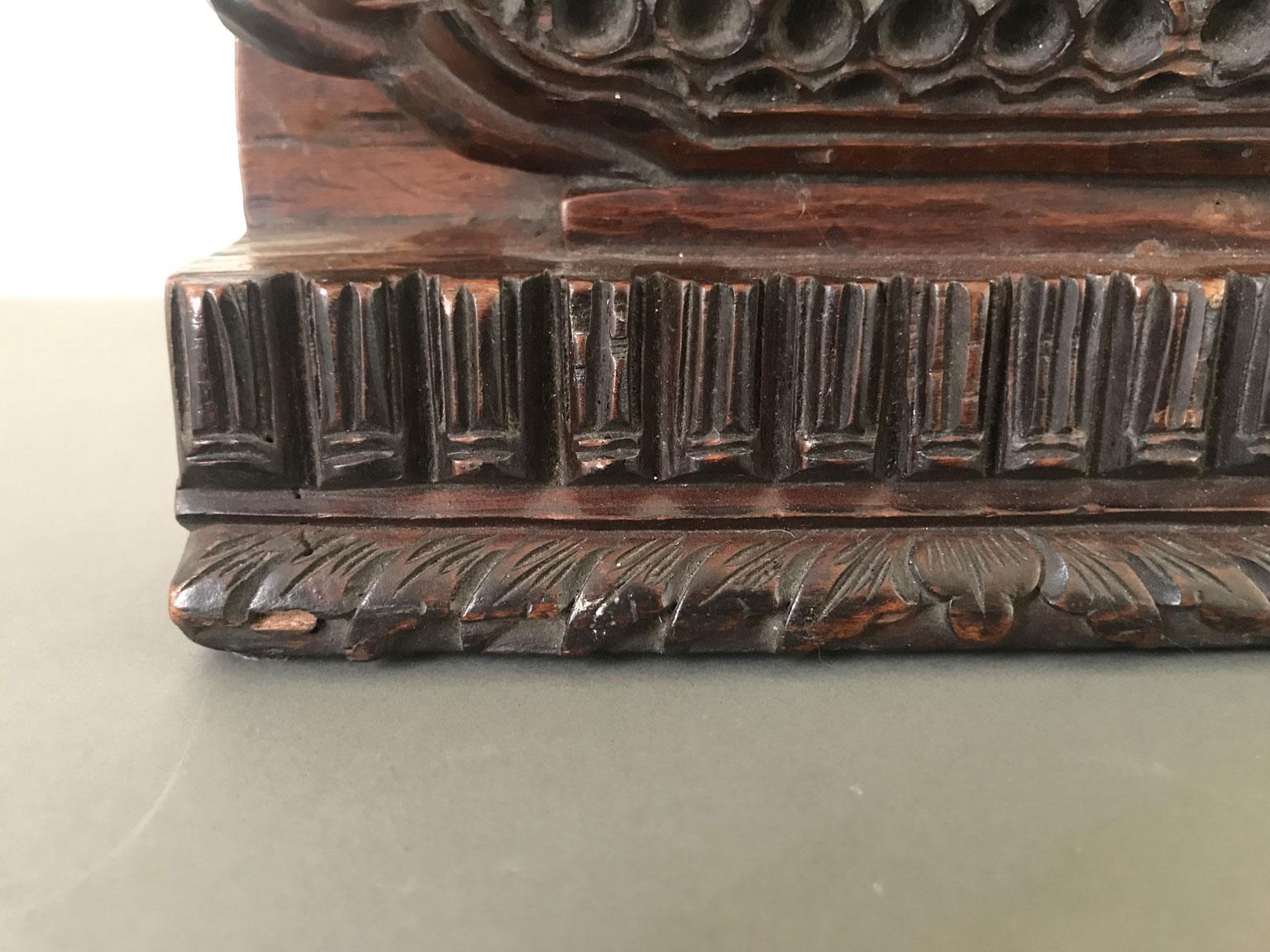 China Mid-18th Century Wood Hand-Carved Architectural Sculpture For Sale 13