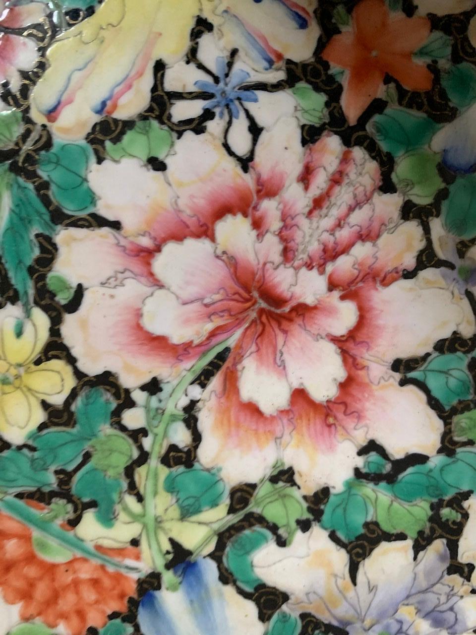 Plato de porcelana china Millefleurs Siglo XIX siglo XIX en venta