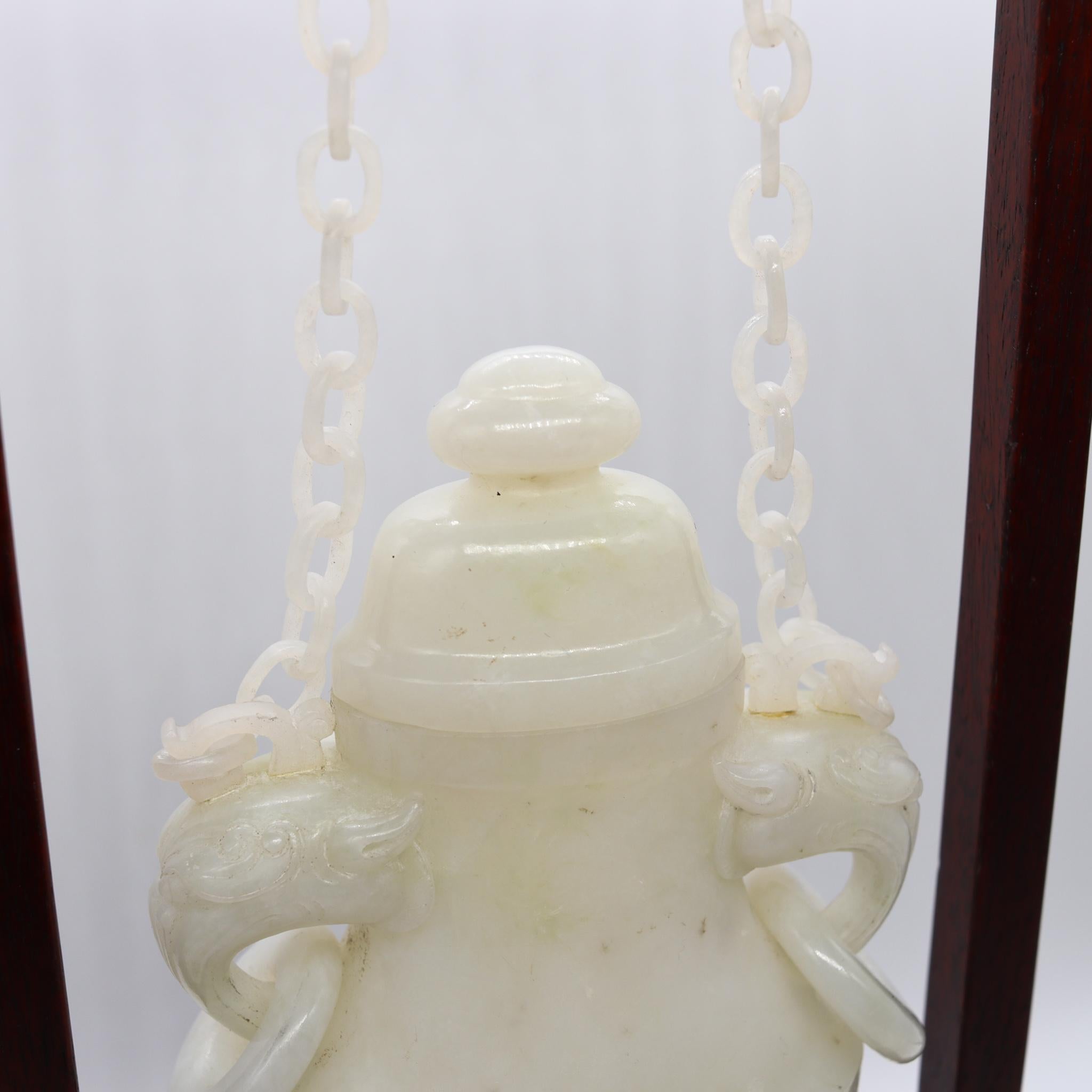 China Qing Dynasty 1890 Amphora Jar with Chains in White Jadeite Jade with Wood 2