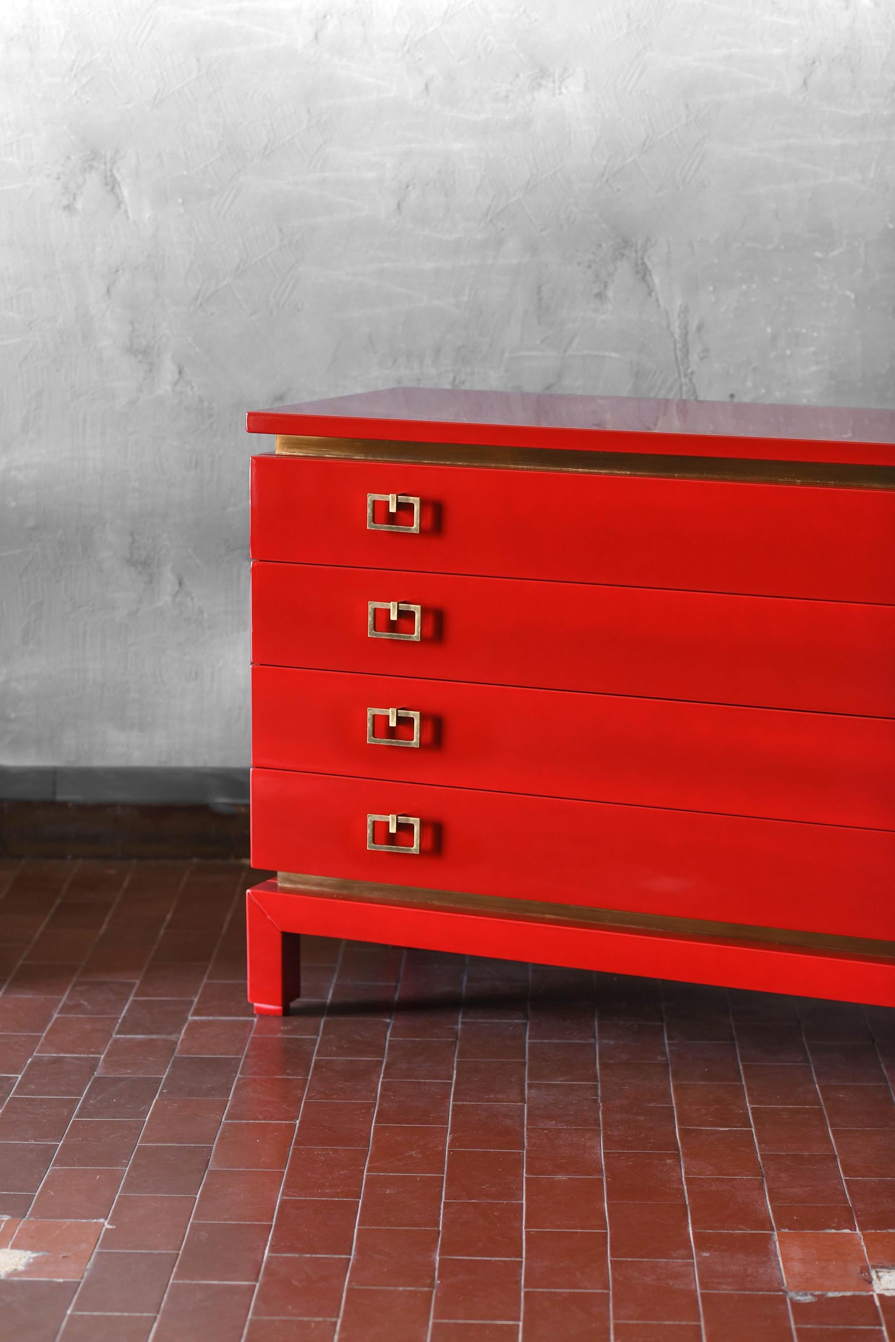 Late 20th Century China Red Chest Of Drawers With Brass Details From The 1970s – Lacquered Series For Sale