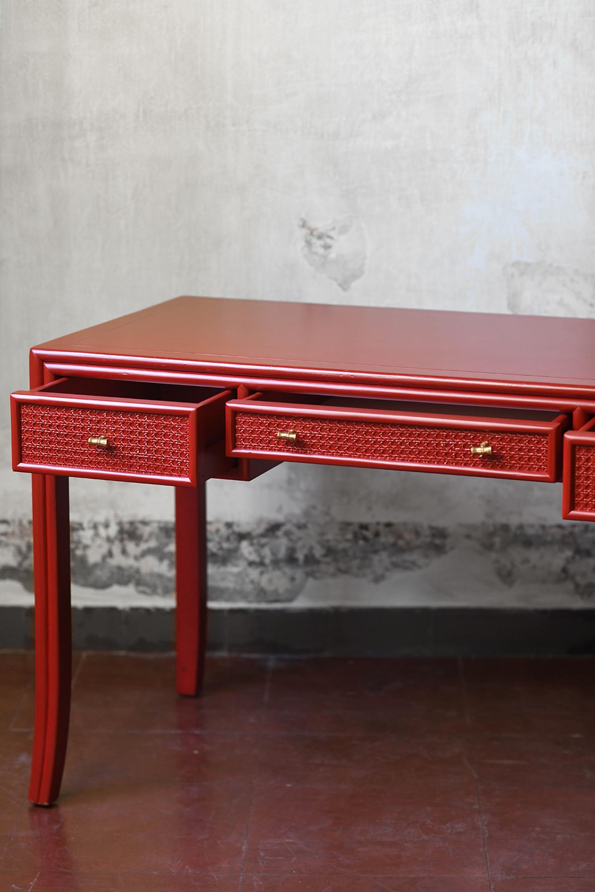 China red lacquered desk, Elinor and John McGuire for Lyda Levi 3
