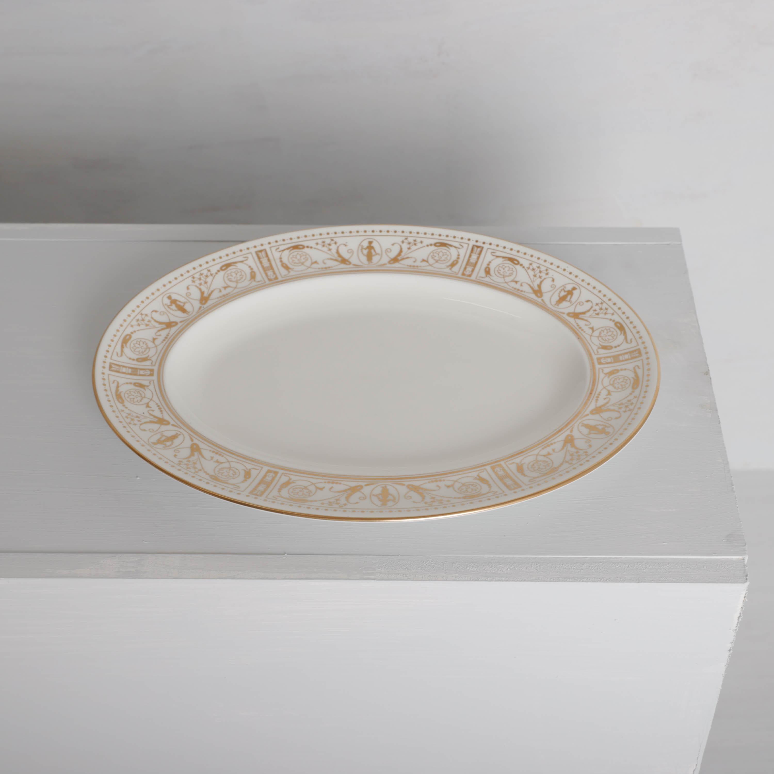 China Service for 12 Wedgewood Gold Grecian Circa 1964 For Sale 1