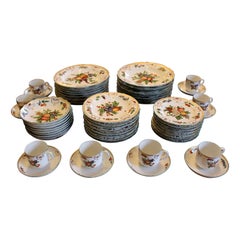 Servicio de porcelana para ocho, modelo "Duque de Gloucester", hacia 2000, por Mottahedeh