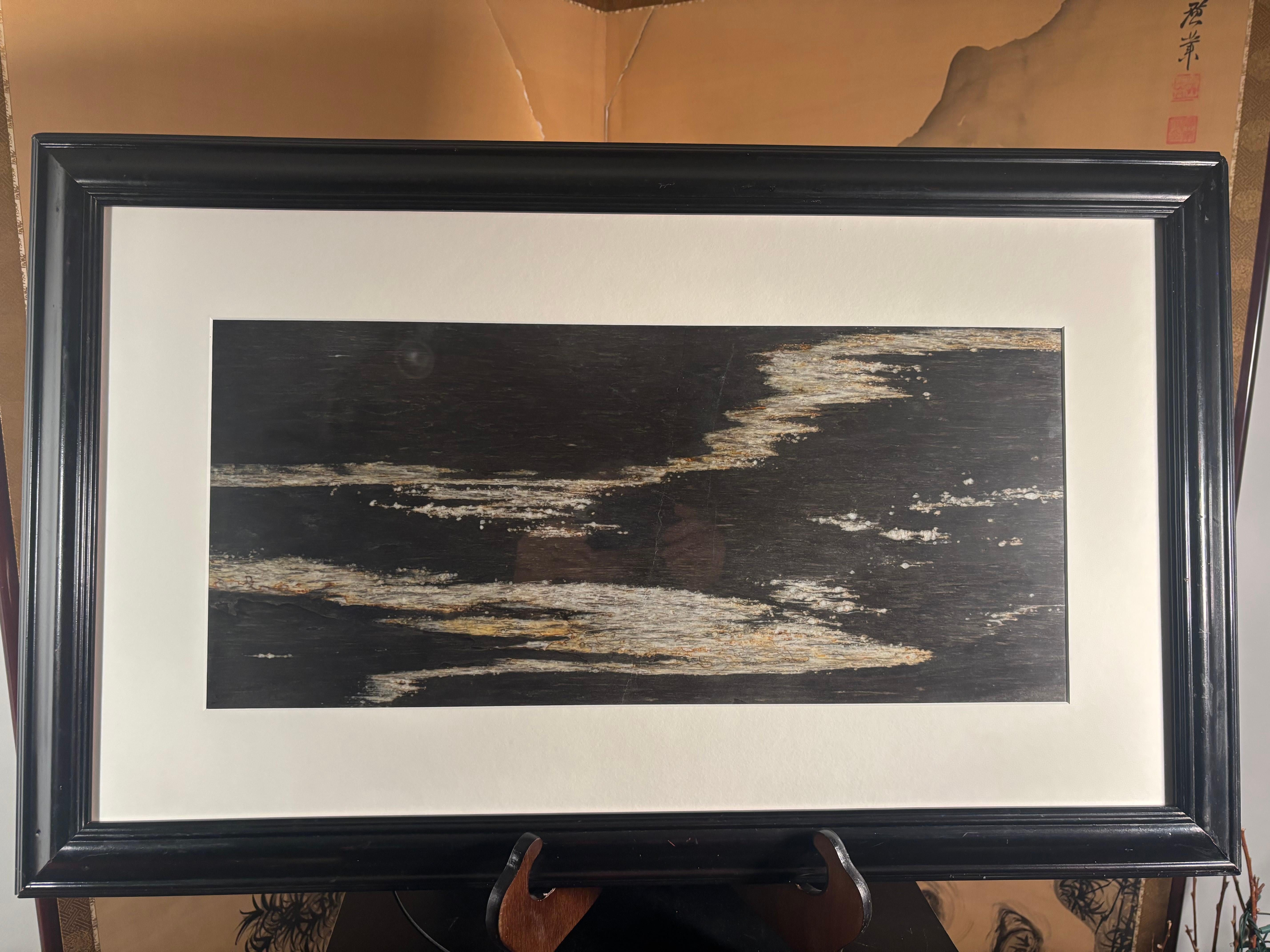 China Stunning Luminous White Bubbling Sea At Night Natural Stone 