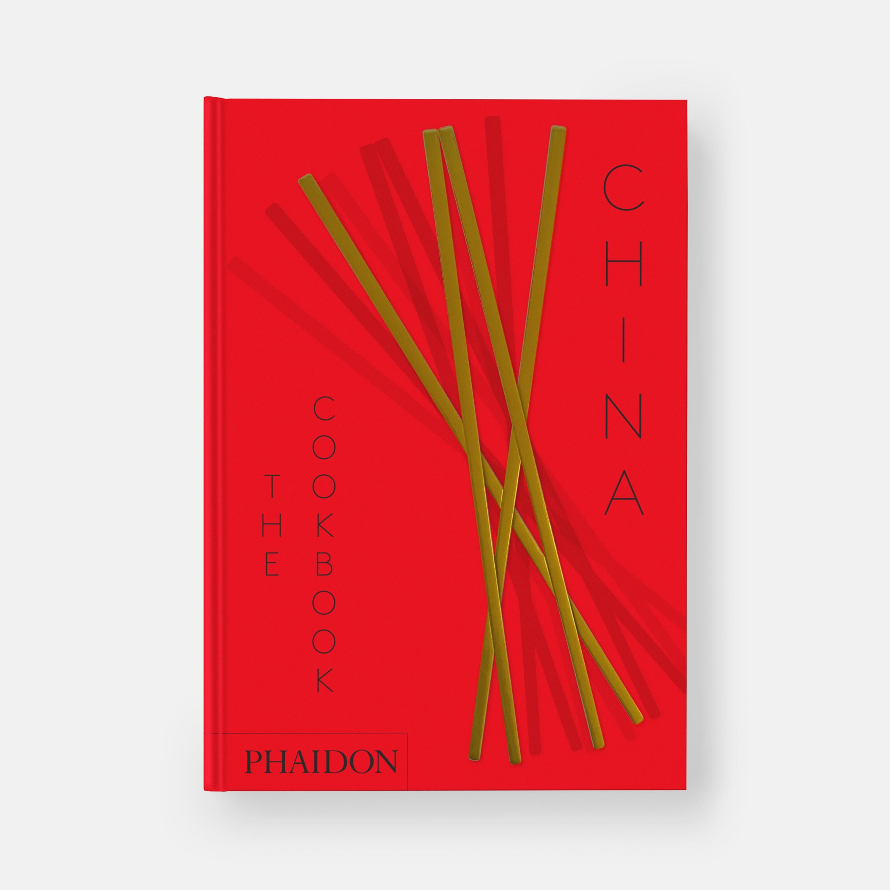 China The Cookbook è un magnifico approfondimento sulla storia della cucina cinese. Lo conserverò nella mia collezione e senza dubbio verrà utilizzato come prezioso riferimento per molti anni a venire