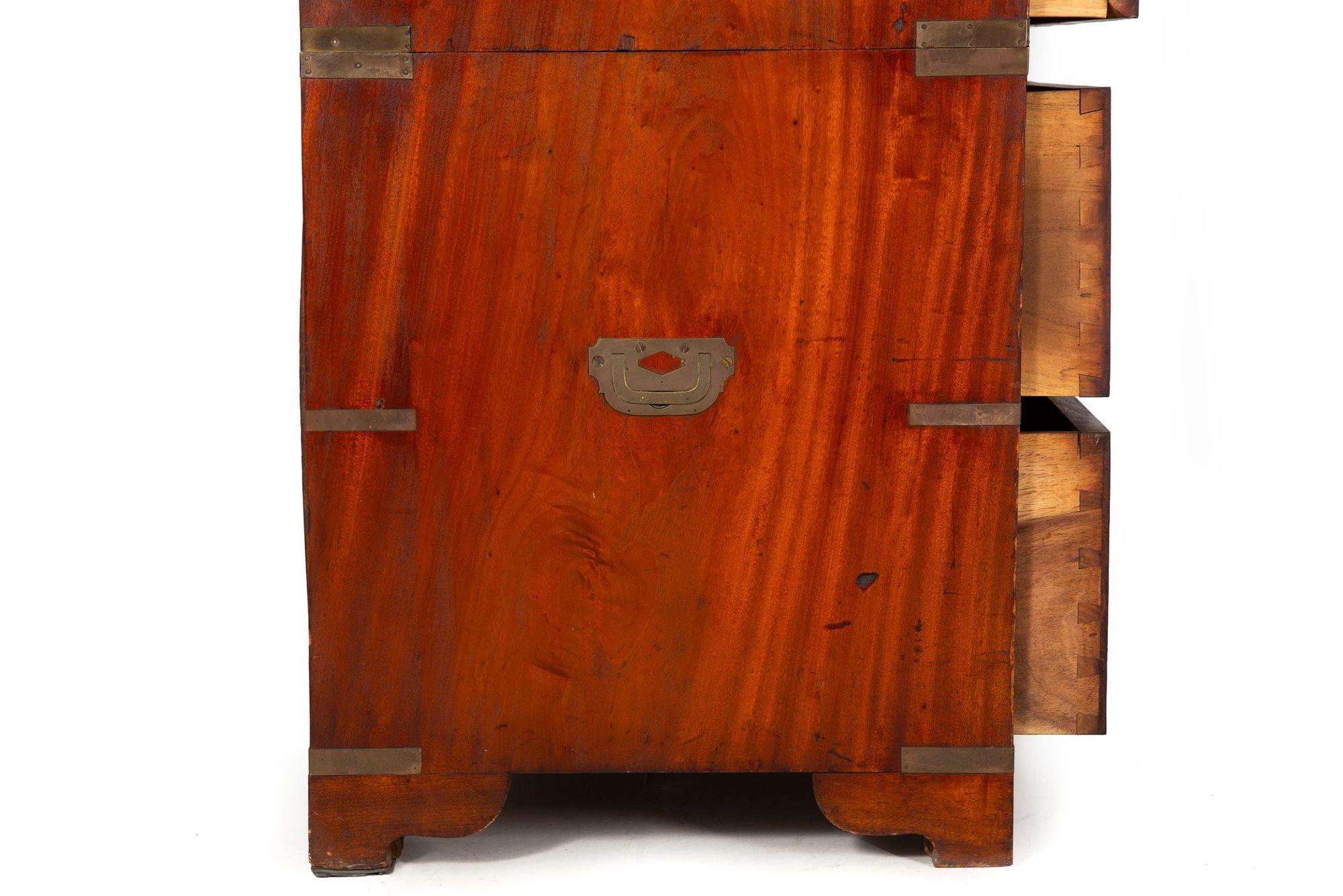 China Trade Camphor Brass-Mounted British Campaign Chest ca. 1840 For Sale 7