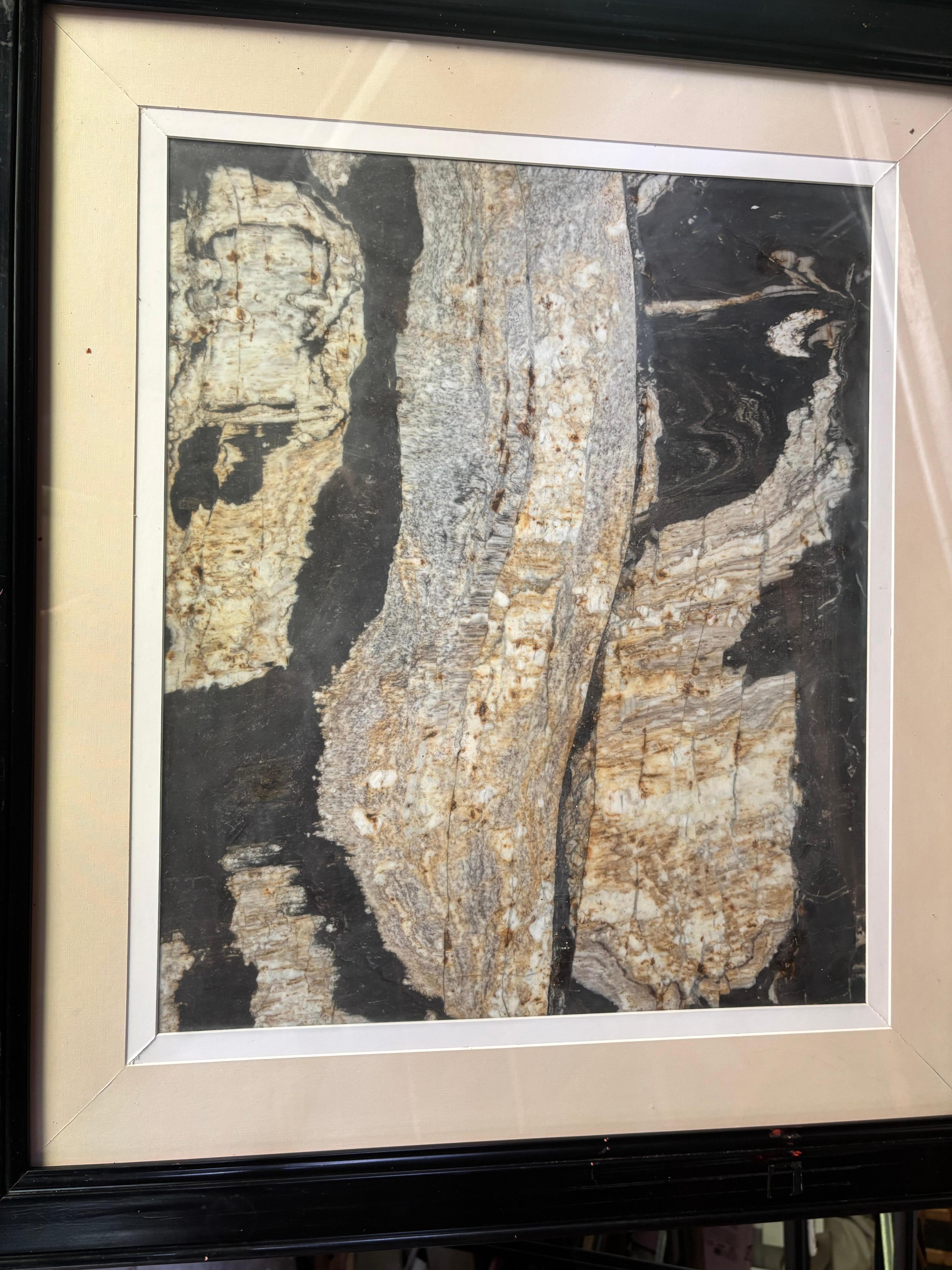 China Sehr zeitgenössische Schwarz-Weiß-Naturmarmor Stein Artefakt 