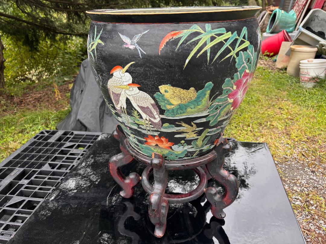 Chinese China Vintage Big Gold Fish & Birds Planter Bowl with Stand, Vibrant Colors For Sale