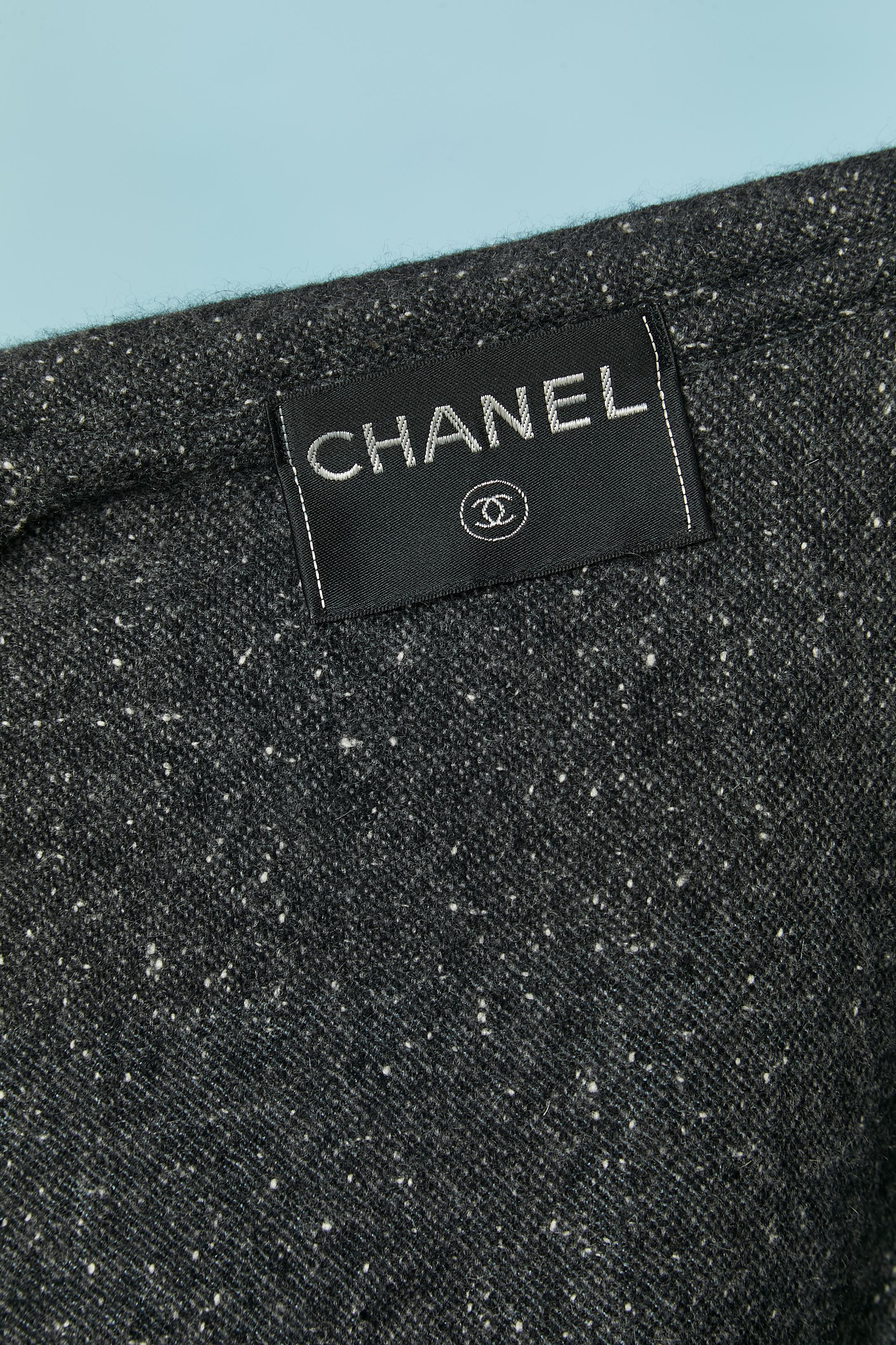 Chiné grey cashmere wrap jacket and skirt ensemble CHANEL For Sale 8