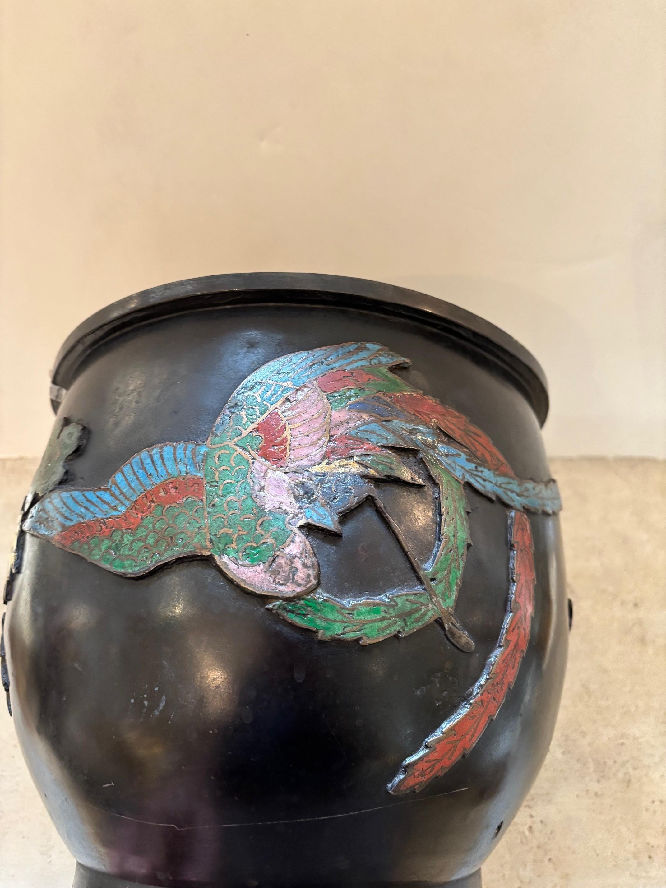 Hibachi in bronzo Chineile Champleve, decorato con intarsi di draghi e fiori in vendita 6