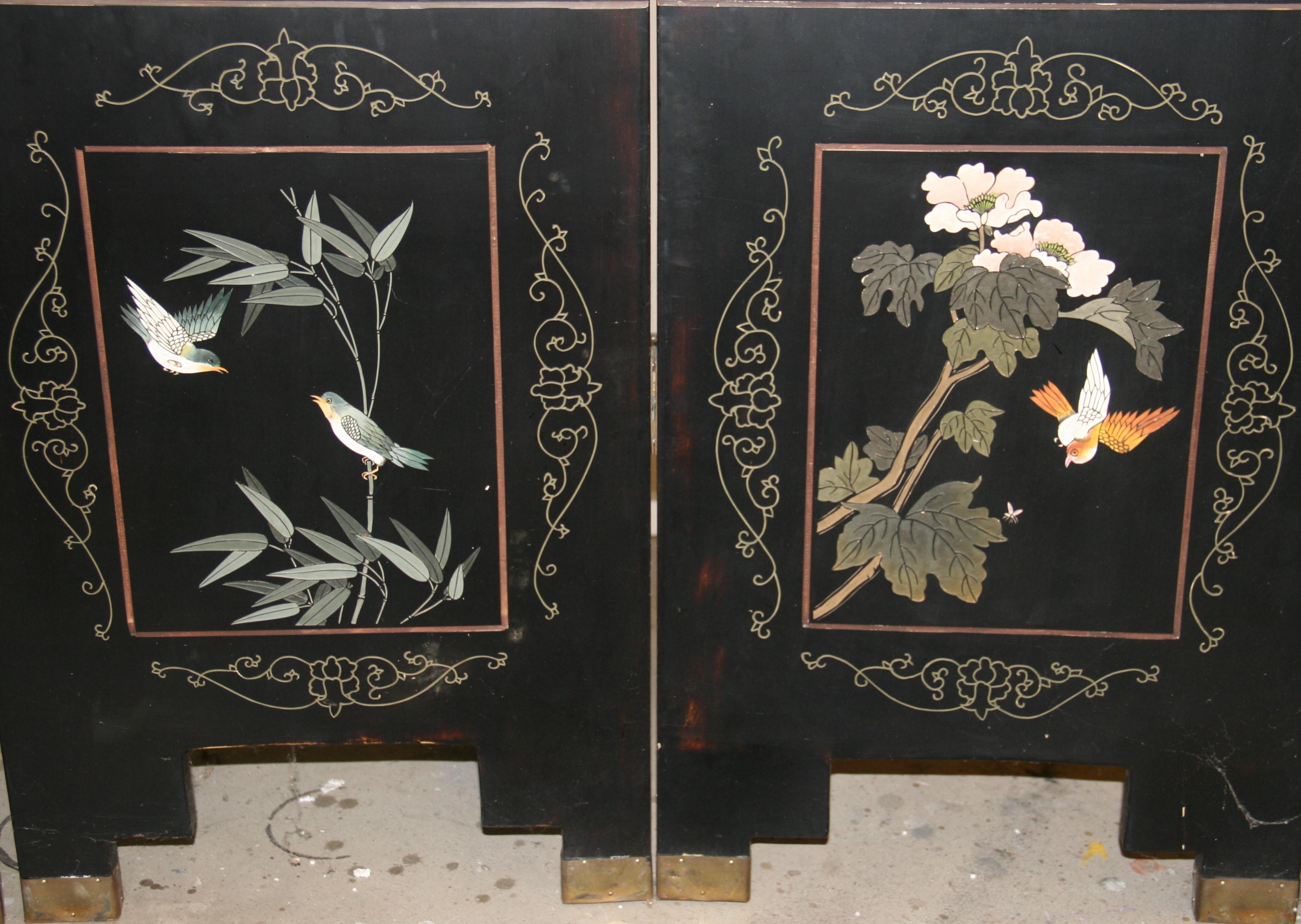 Chinois  Écran à quatre panneaux de la pièce Devider Landscape Scene de Coromandel en vente 2