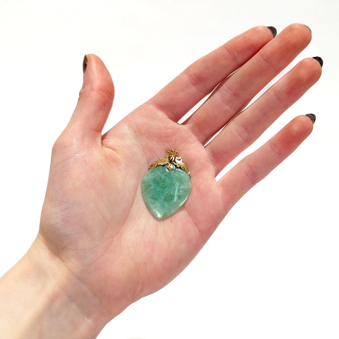 Pendentif chinois en or 14 carats et jade vert pour collier en vente 8
