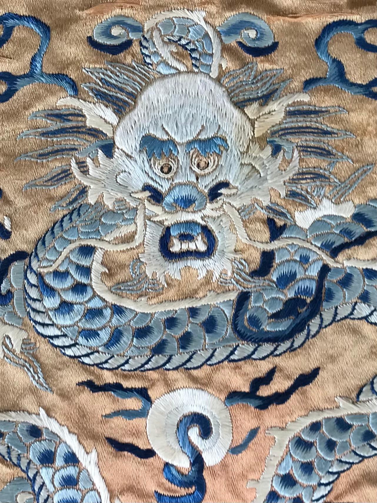 Insignia imperial china del siglo XVII del dragón Mang de cuatro garras Chinoiserie