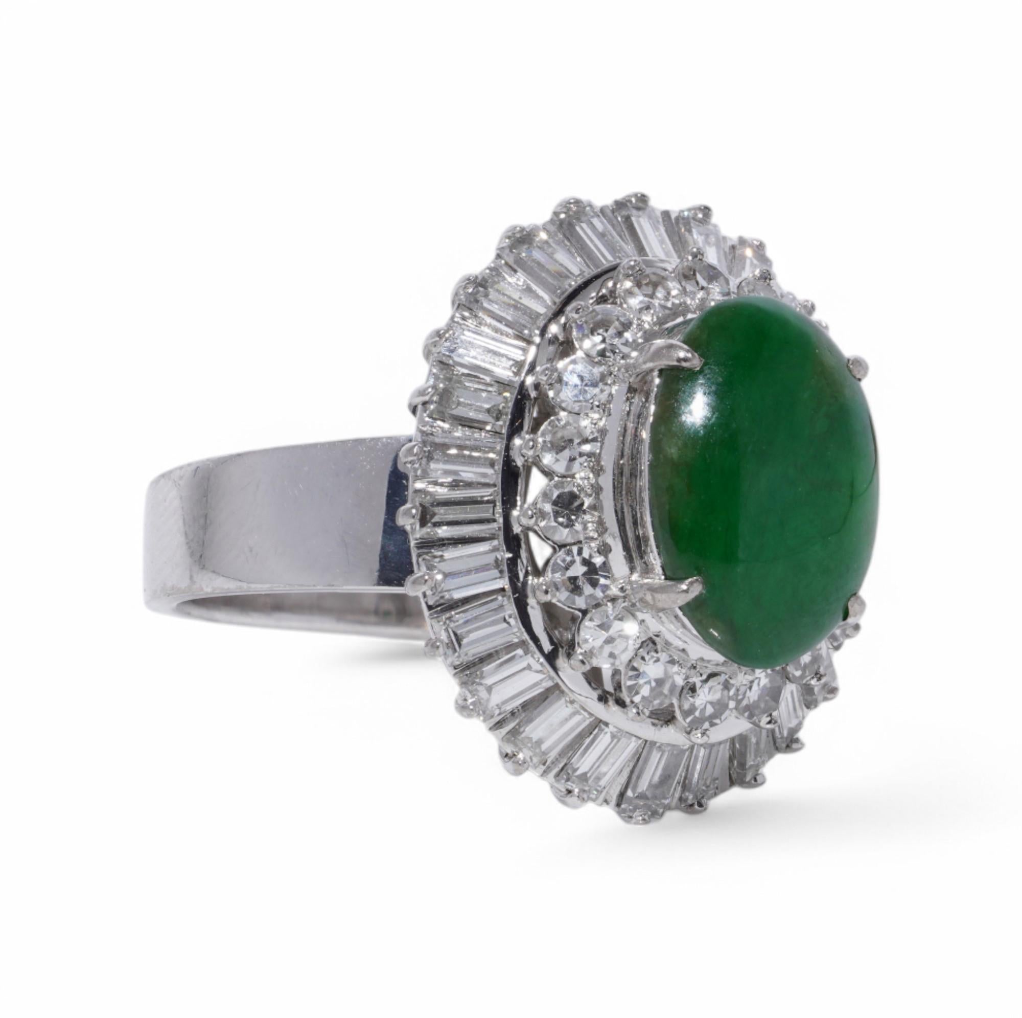 Chinese 18kt Gold Jade and Diamond Ring For Sale 4