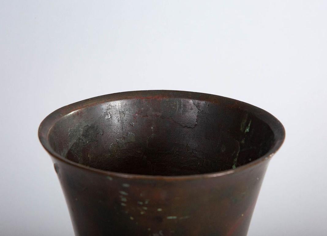 Chinesische Bronzevase aus dem 18. Jahrhundert im Angebot 1