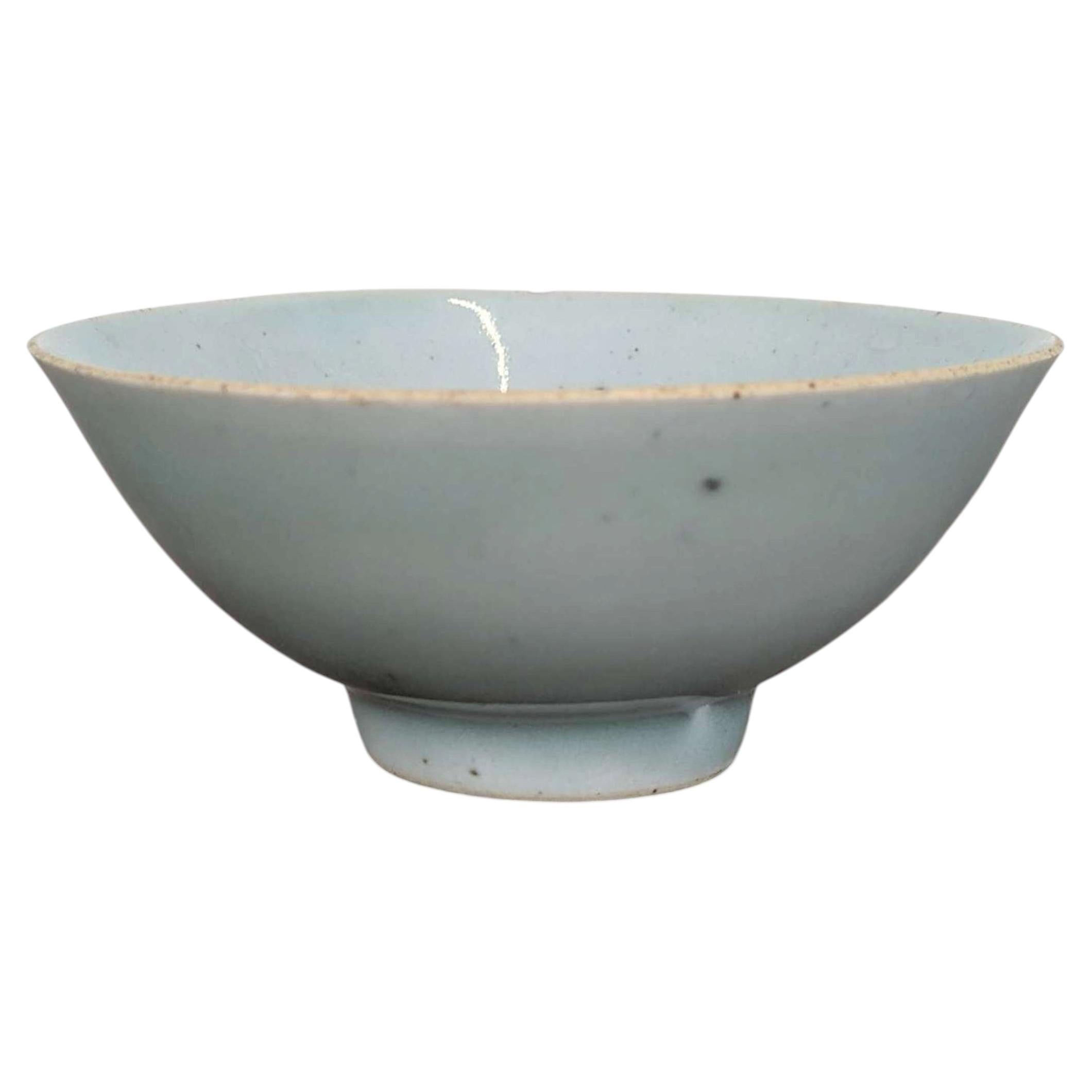 Chinesische Celadon-Porzellanschale aus dem 18.