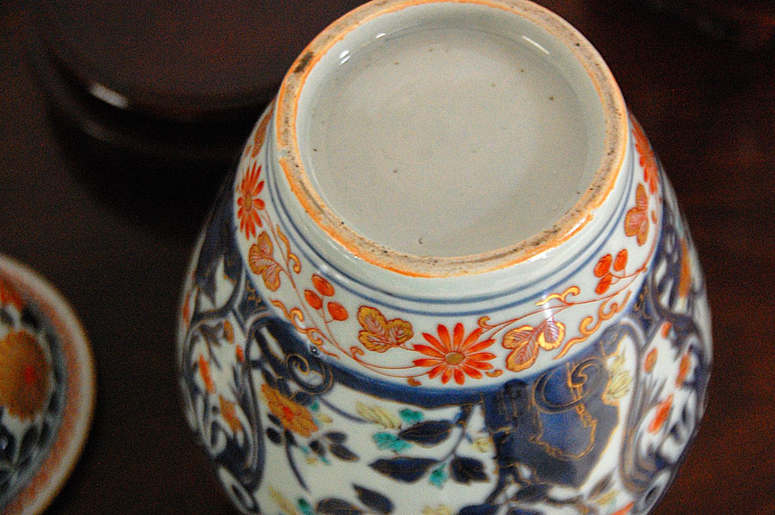 Porcelain Chinese 18th Century Pair of Imari Temple Jars