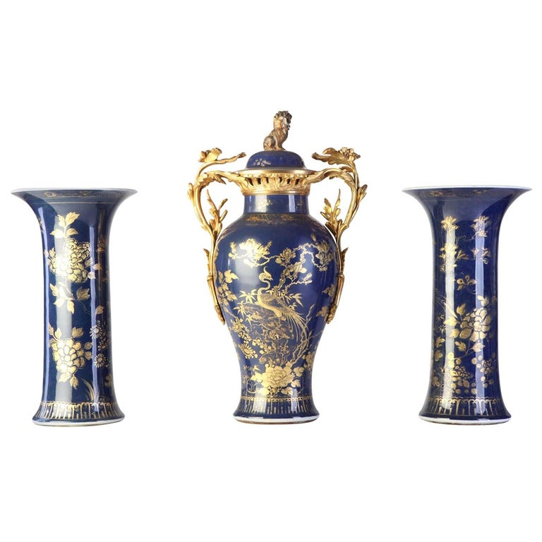 Chinese 18th Century Powder Blue Gilt-Decorated Set of Three Vases For Sale