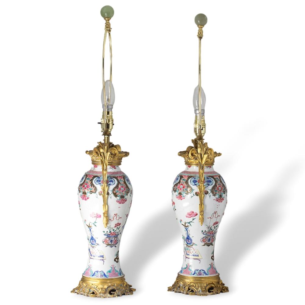 Lámparas Chinas Montadas de Ormolu del Siglo XVIII Qianlong en Bueno estado para la venta en Newark, England