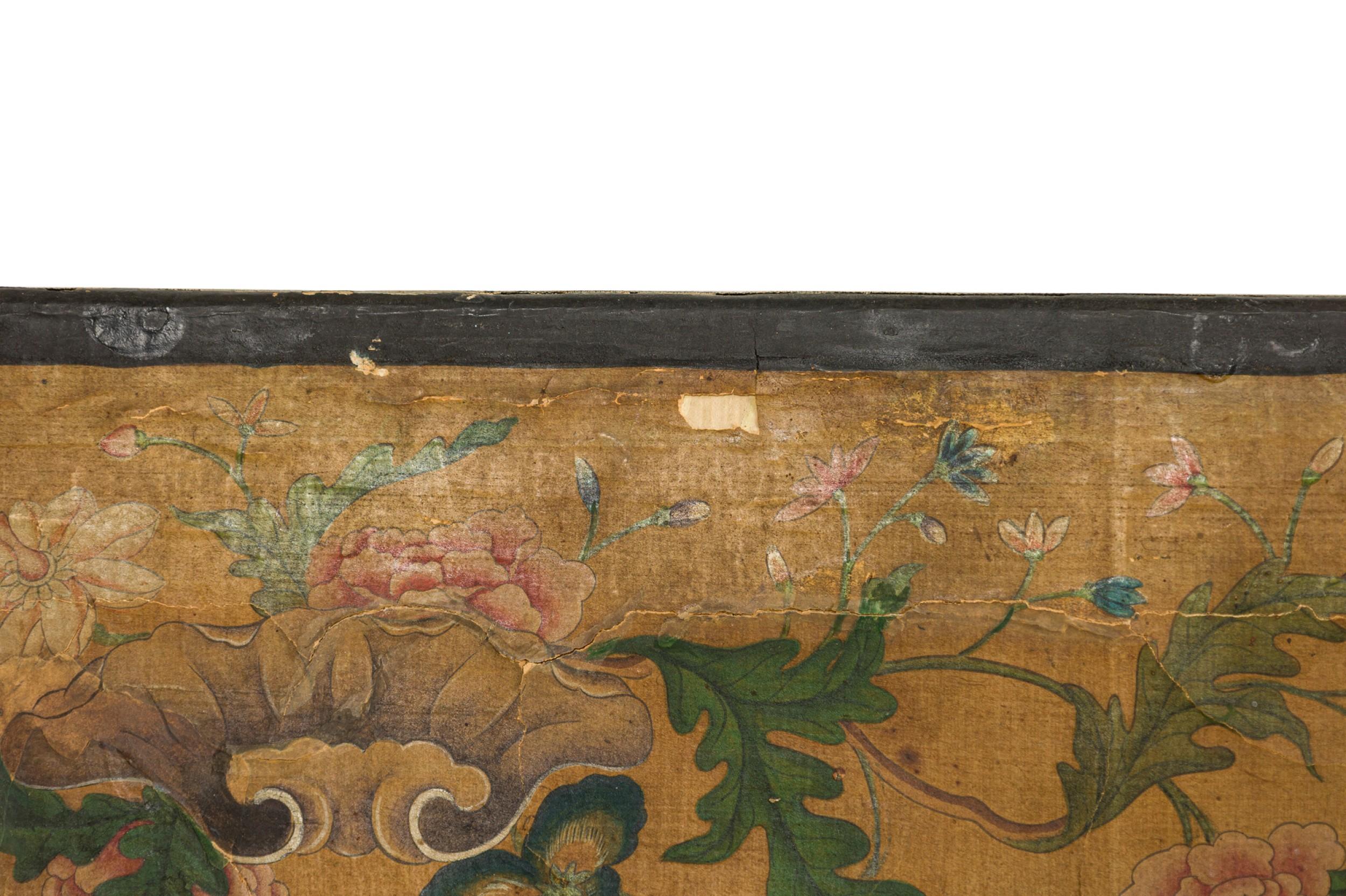 Wood Chinese 18th Century Style Hand Painted 6-Panel Screen of a Court Genre Scene