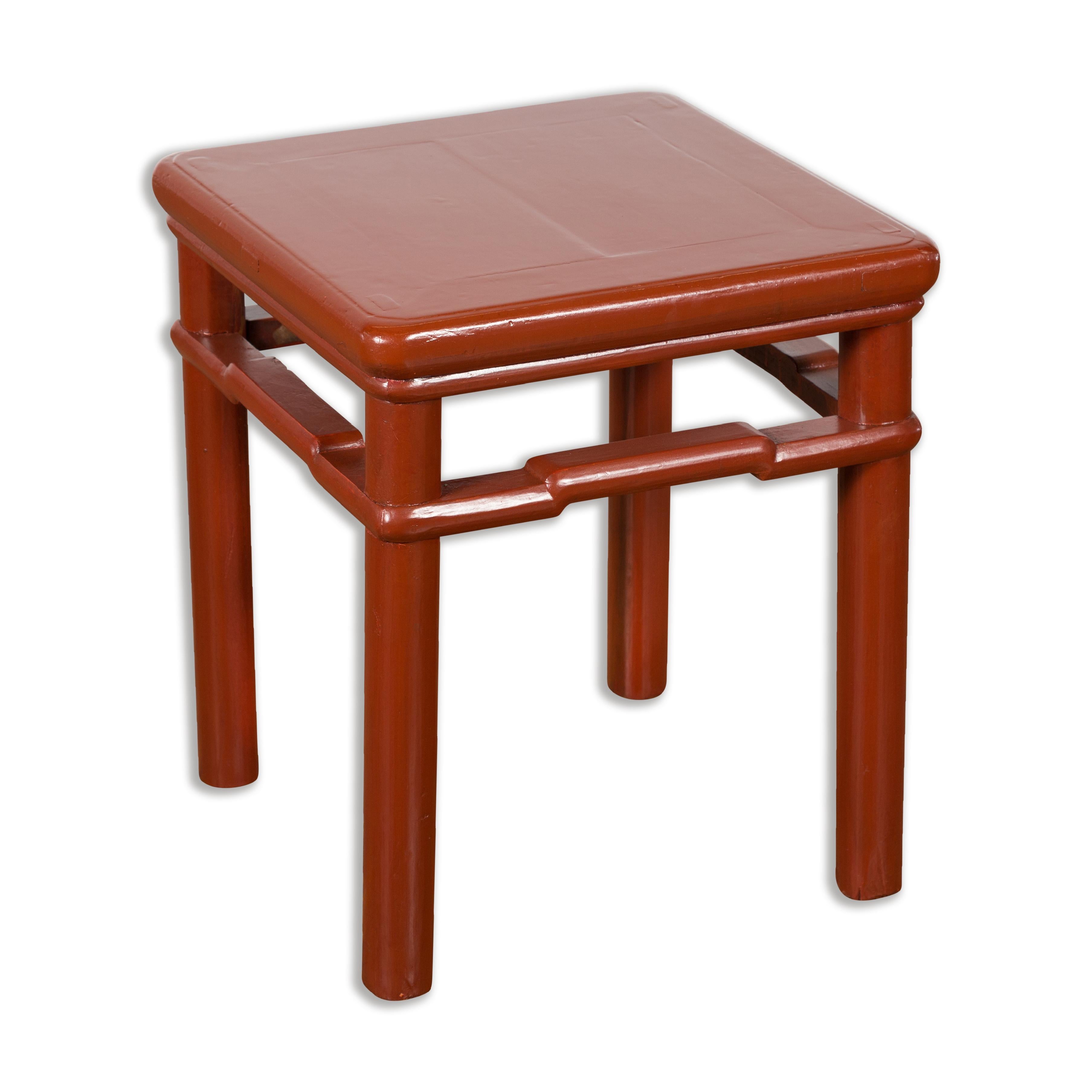 Chinese 1900s Qing Dynasty Red Lacquer Stool or Table with Humpback Stretchers For Sale 14