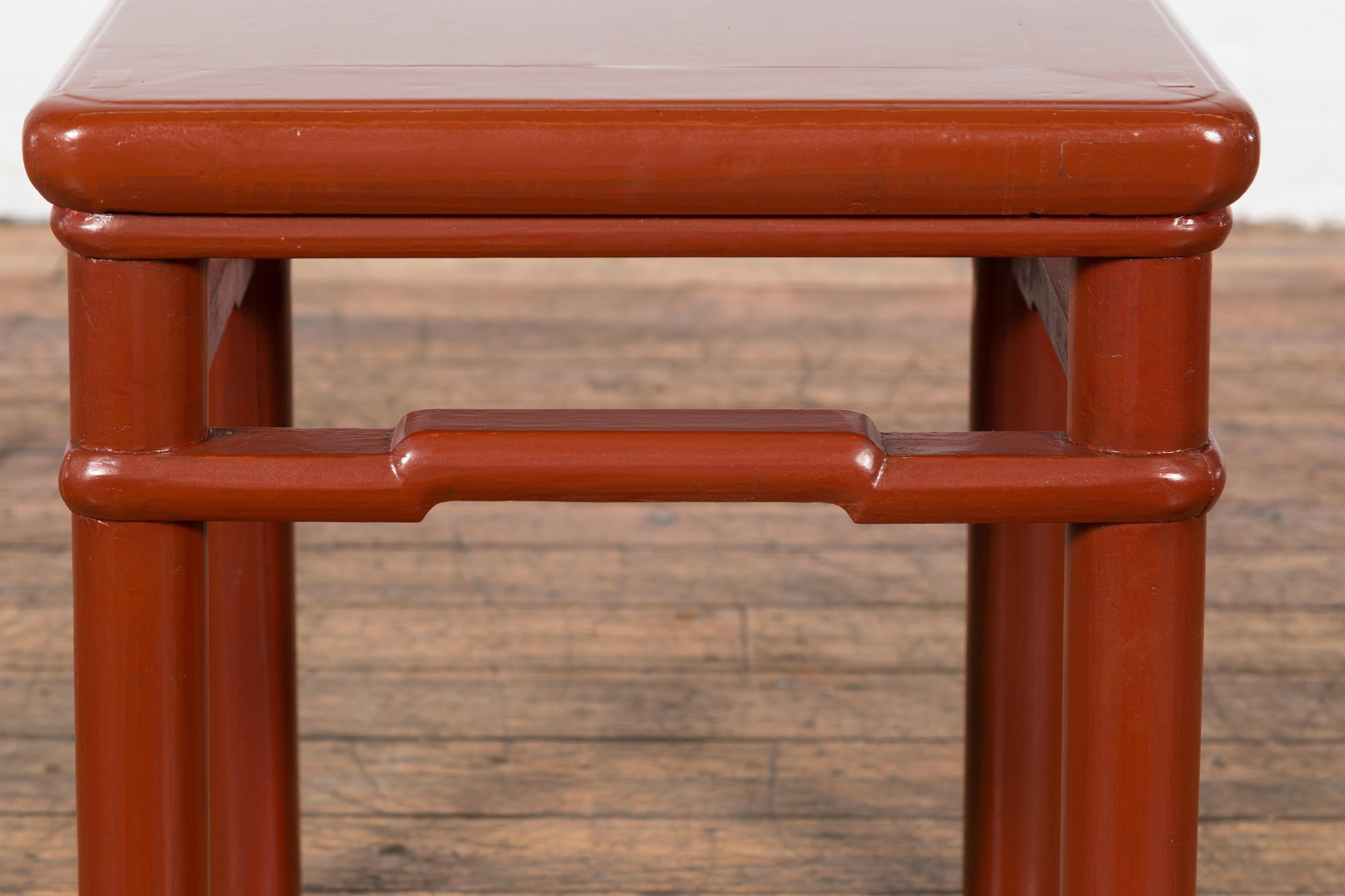 Chinese 1900s Qing Dynasty Red Lacquer Stool or Table with Humpback Stretchers For Sale 3