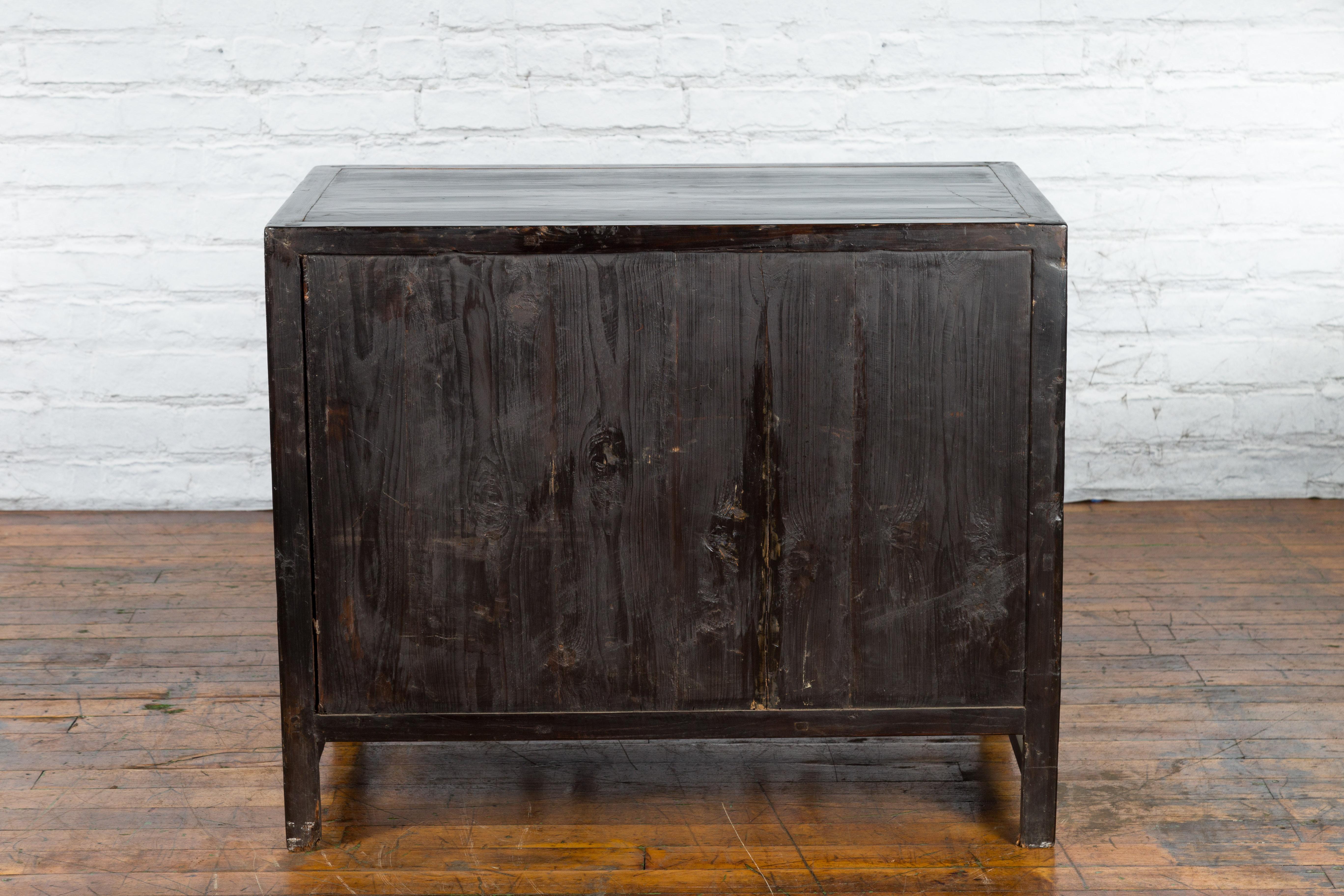 Chinese 1930s Art Deco Black Lacquer Two-Toned Side Cabinet with Bamboo Design For Sale 8