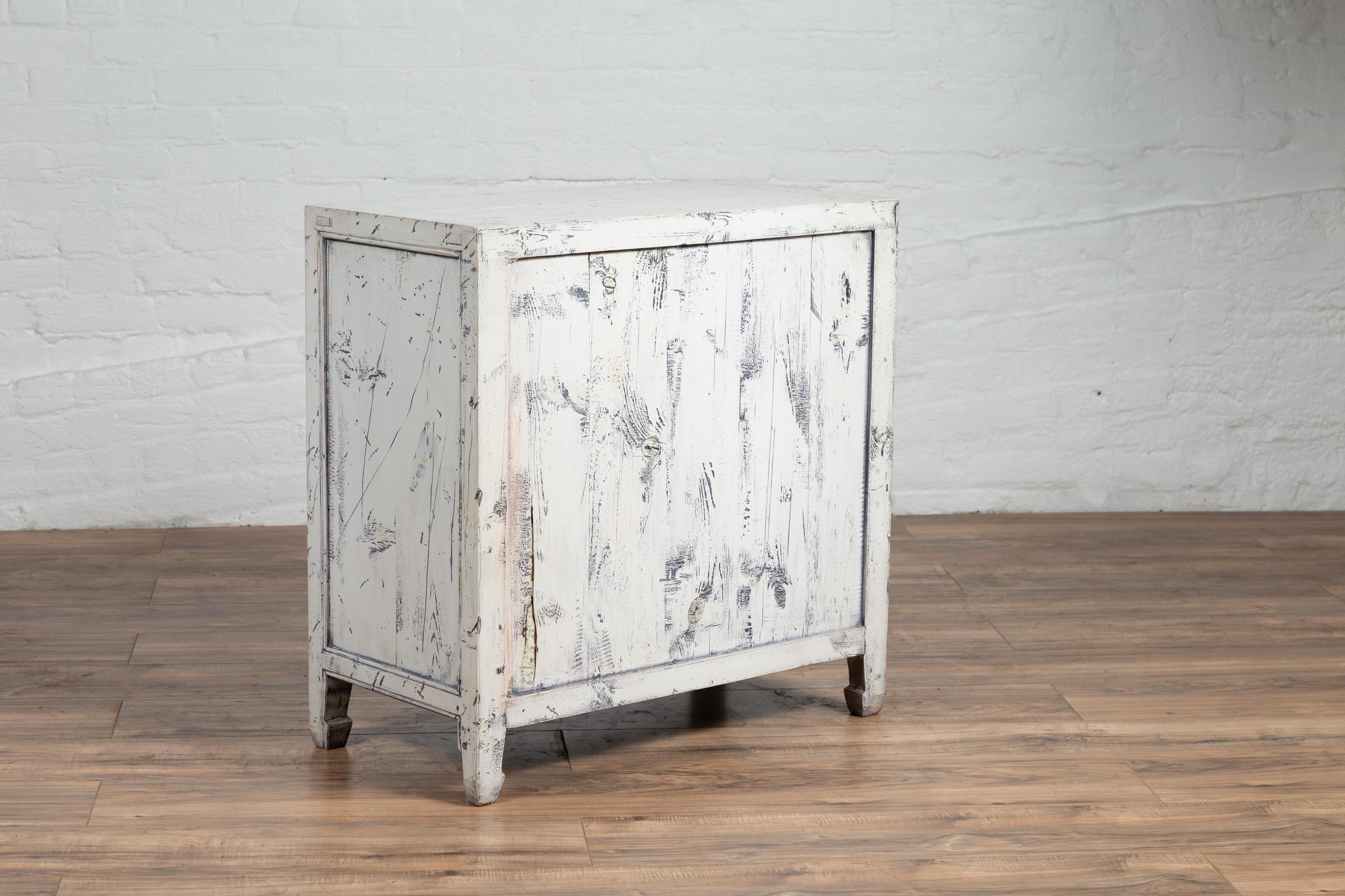 Chinese 1950s White Painted Nine-Drawer Apothecary Chest with Distressed Finish 6
