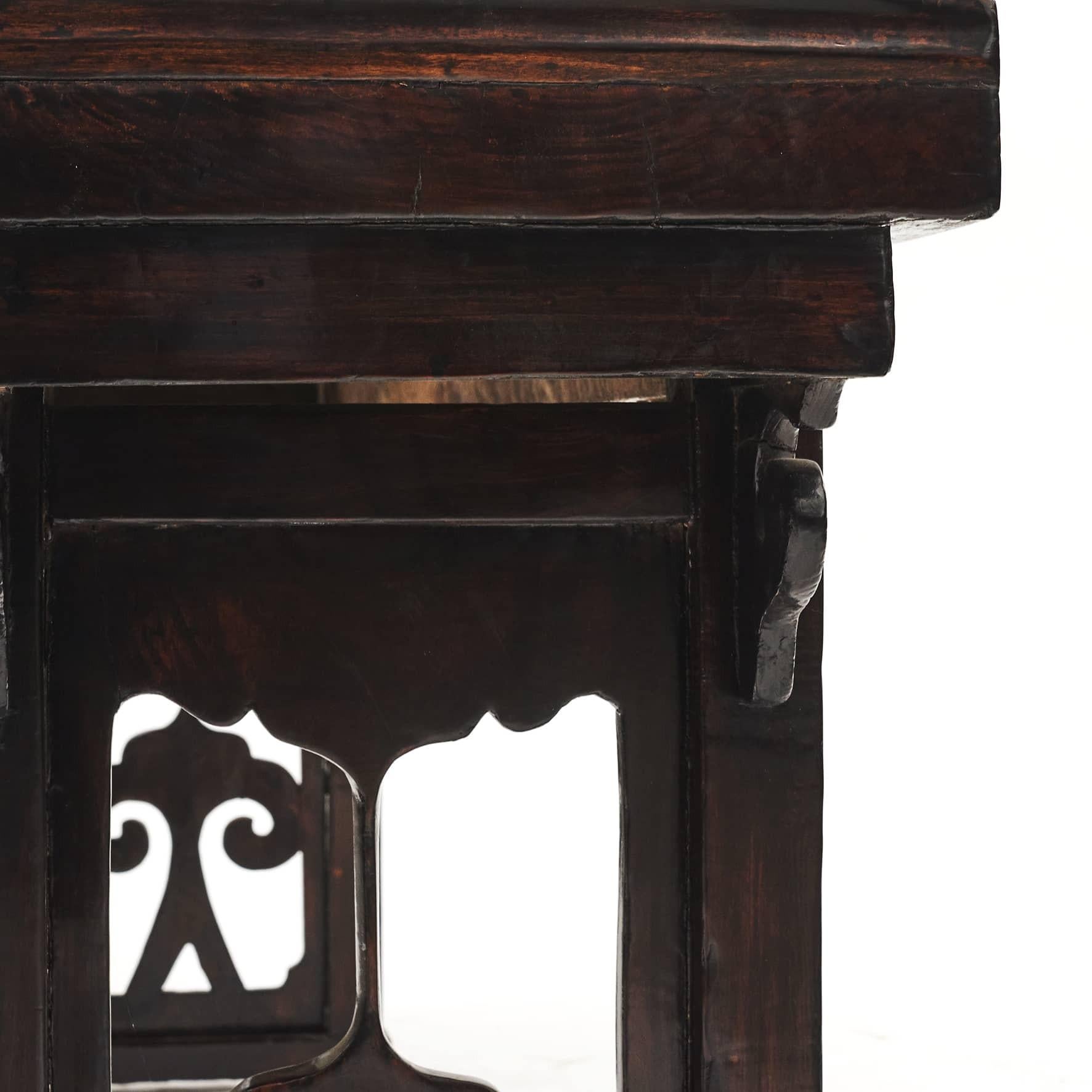 Chinese 19th Century Alter Console Table from Jiangsu 3