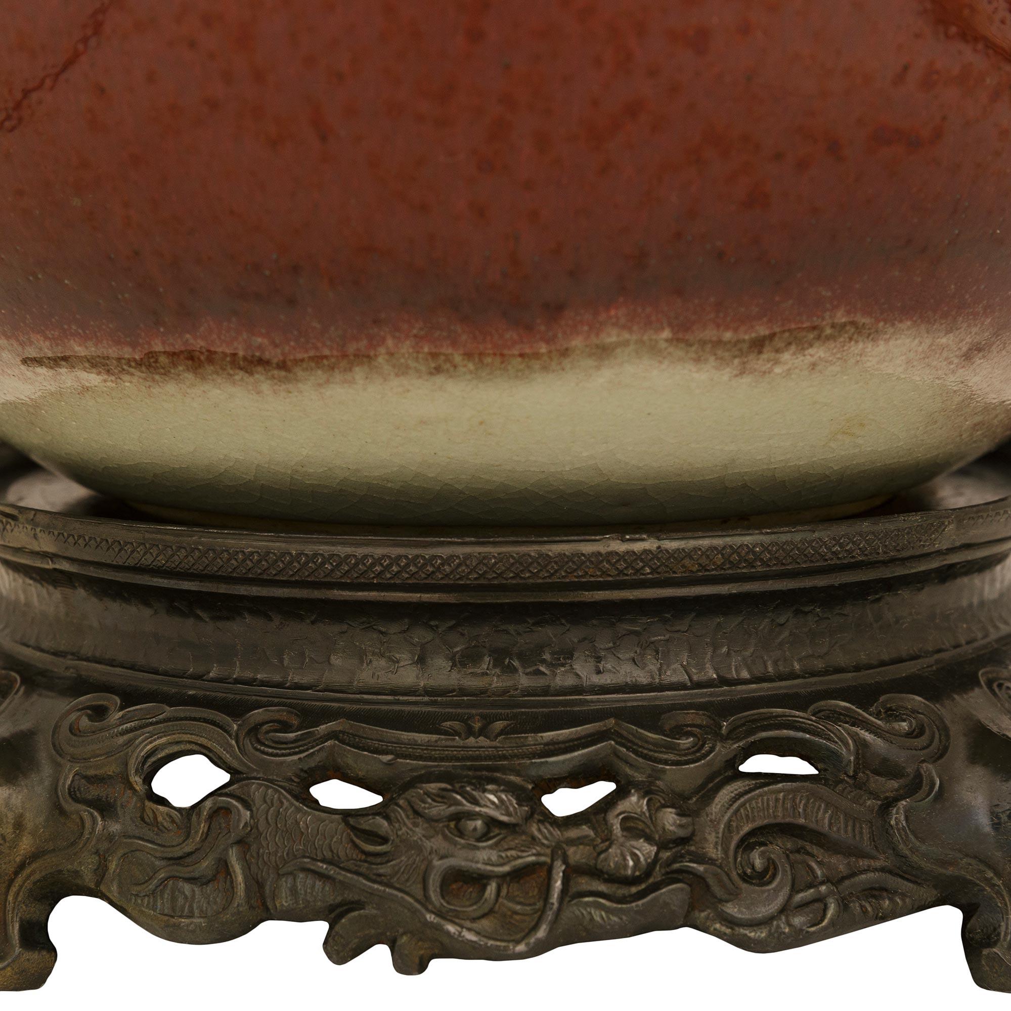 Chinese 19th century Chinoiserie st. glazed Porcelain and Bronze lamp en vente 2