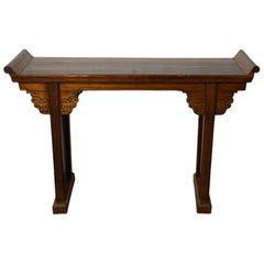Chinese 19th Century Everted-Flange Altar Console Table with Hand-Carved Apron